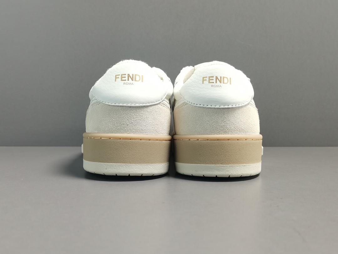 FENDI 매치 스니커즈 펜디 하이탑