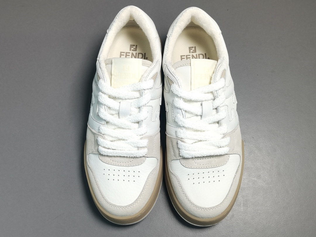 FENDI 매치 스니커즈 펜디 하이탑