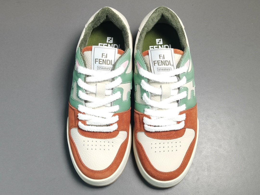 펜들 매치 로우탑 스니커즈