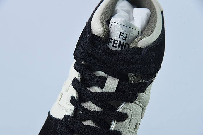 FENDI 매치 스니커즈 펜디 하이탑