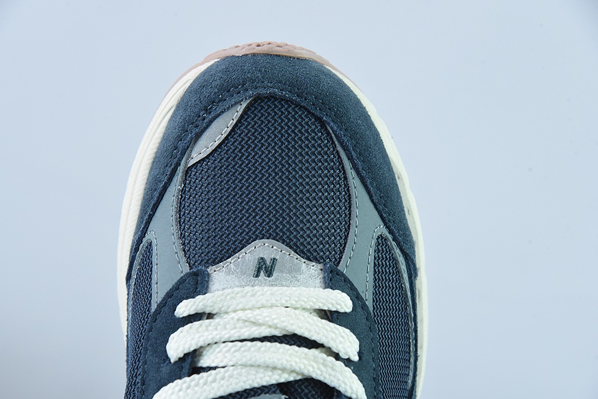 뉴 발란스 뉴 발란스 ML2002 시리즈 레트로 팝 스타일 남녀 캐주얼 신발 커플 조깅화 스포츠 남성 신발 여성 신발 아이템 : M2002RHC 사이즈 : 36-45 하프 사이즈