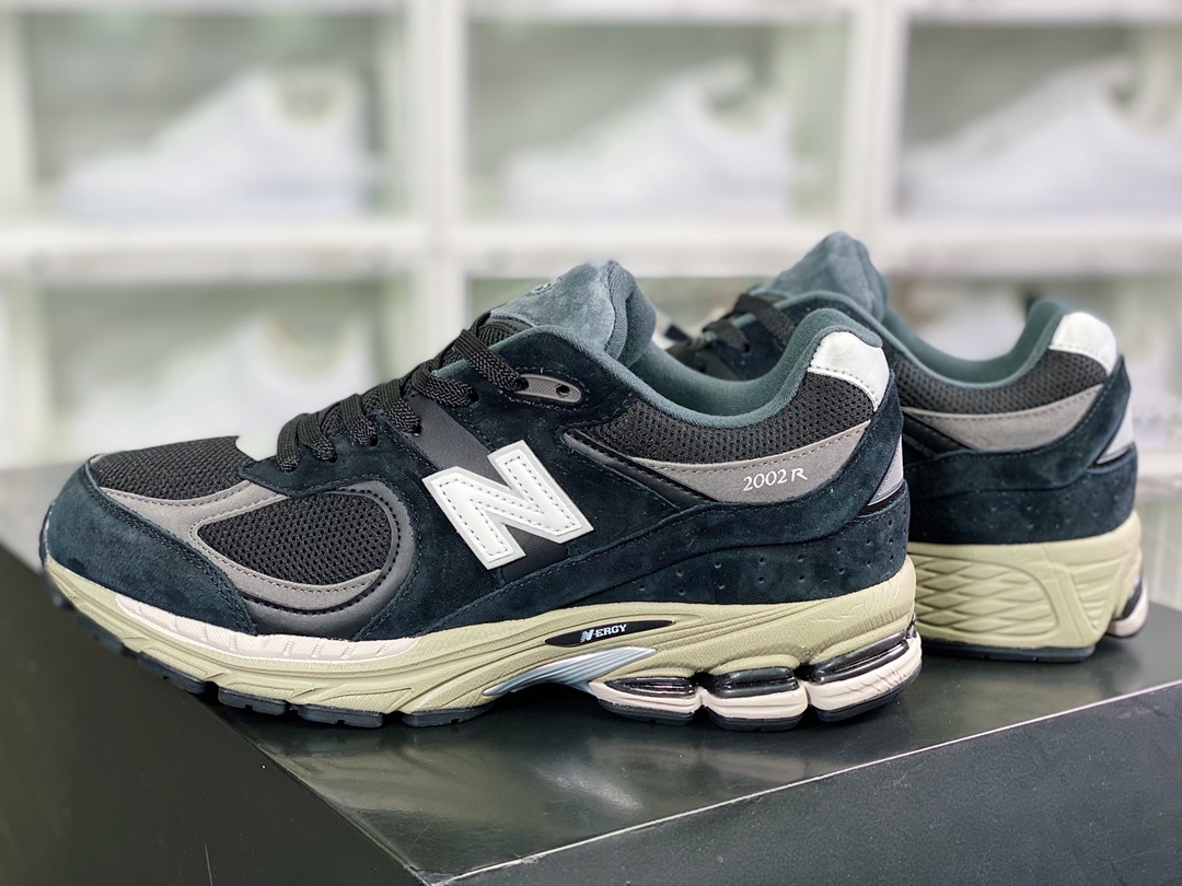 NBML2002 시리즈 레트로 아빠 스타일 캐주얼 스포츠 조깅화 “자석 블랙 그레이 올드 M2002RXA 바코드 : tf1542