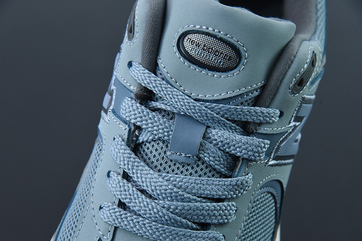 뉴발란스 ML2002 시리즈 레트로 아빠 스타일 남녀 캐주얼 신발 커플 매치 조깅화 스포츠 남성화 여성화 아이템: ML2002RR 사이즈: 36-45 하프 사이즈