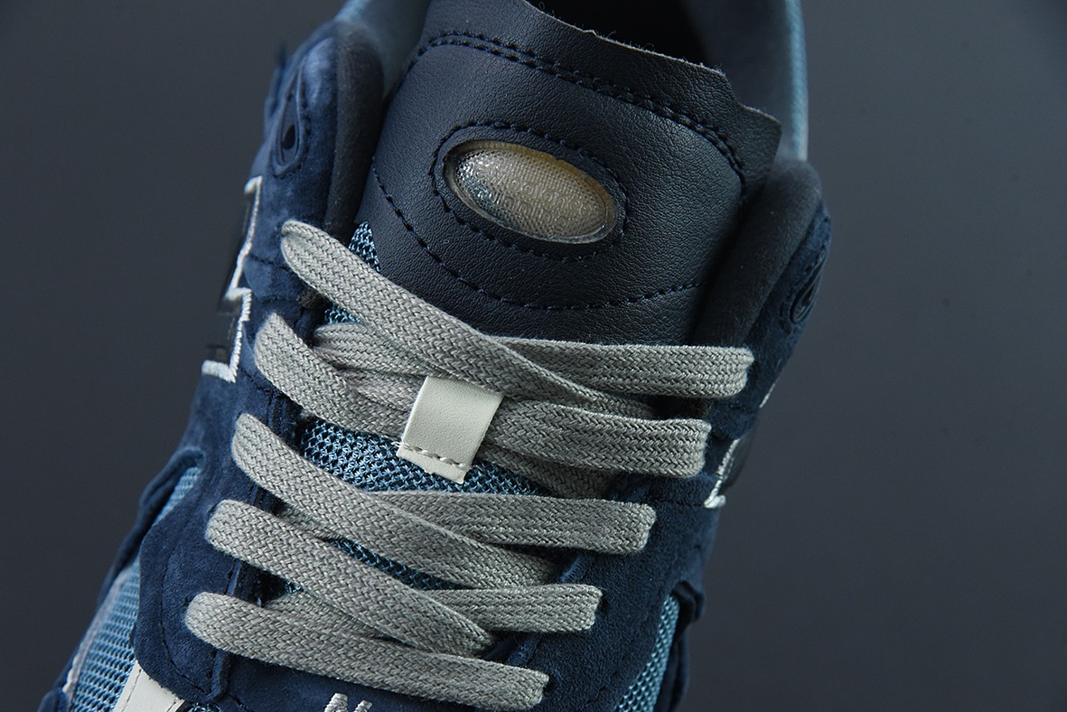 뉴발란스 ML2002 시리즈 레트로 아빠 스타일의 남성 및 여성 캐주얼 신발 조깅화 스포츠 남성 및 여성 신발 커플 아이템 번호 : M2002RDF 사이즈 : 36-45 하프 사이즈