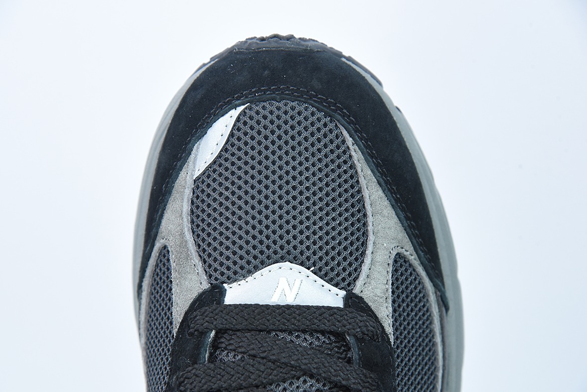 뉴발란스 WL2002 레트로 캐주얼 러닝화 M2002RR1 사이즈: 36-45