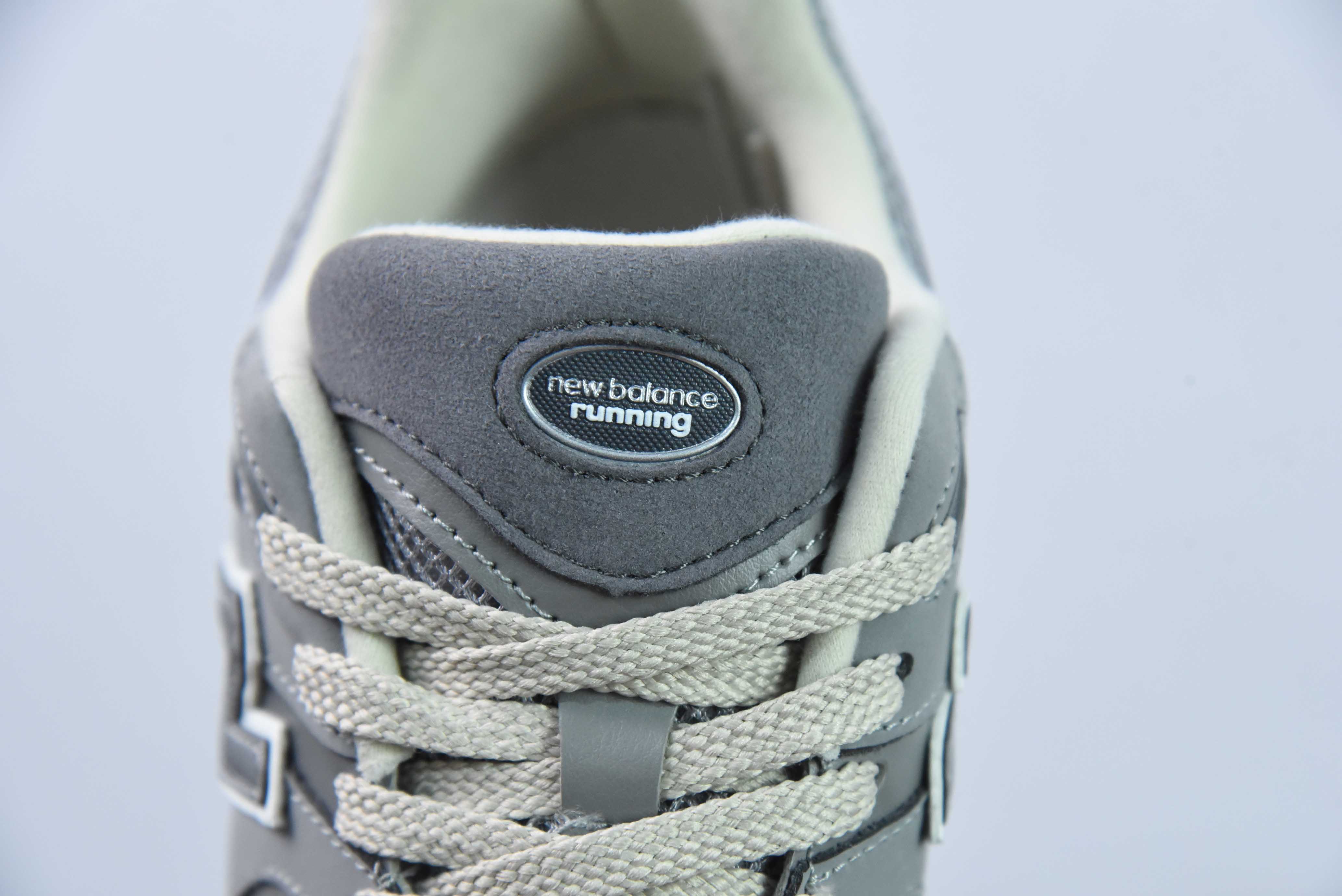 뉴발란스 뉴발란스 2002R린넨 위드/슬레이트 그레이 시리즈 로우탑 레트로 “스웨이드 워크 크림 화이트 그레이 W2002RNM 사이즈: 36-45