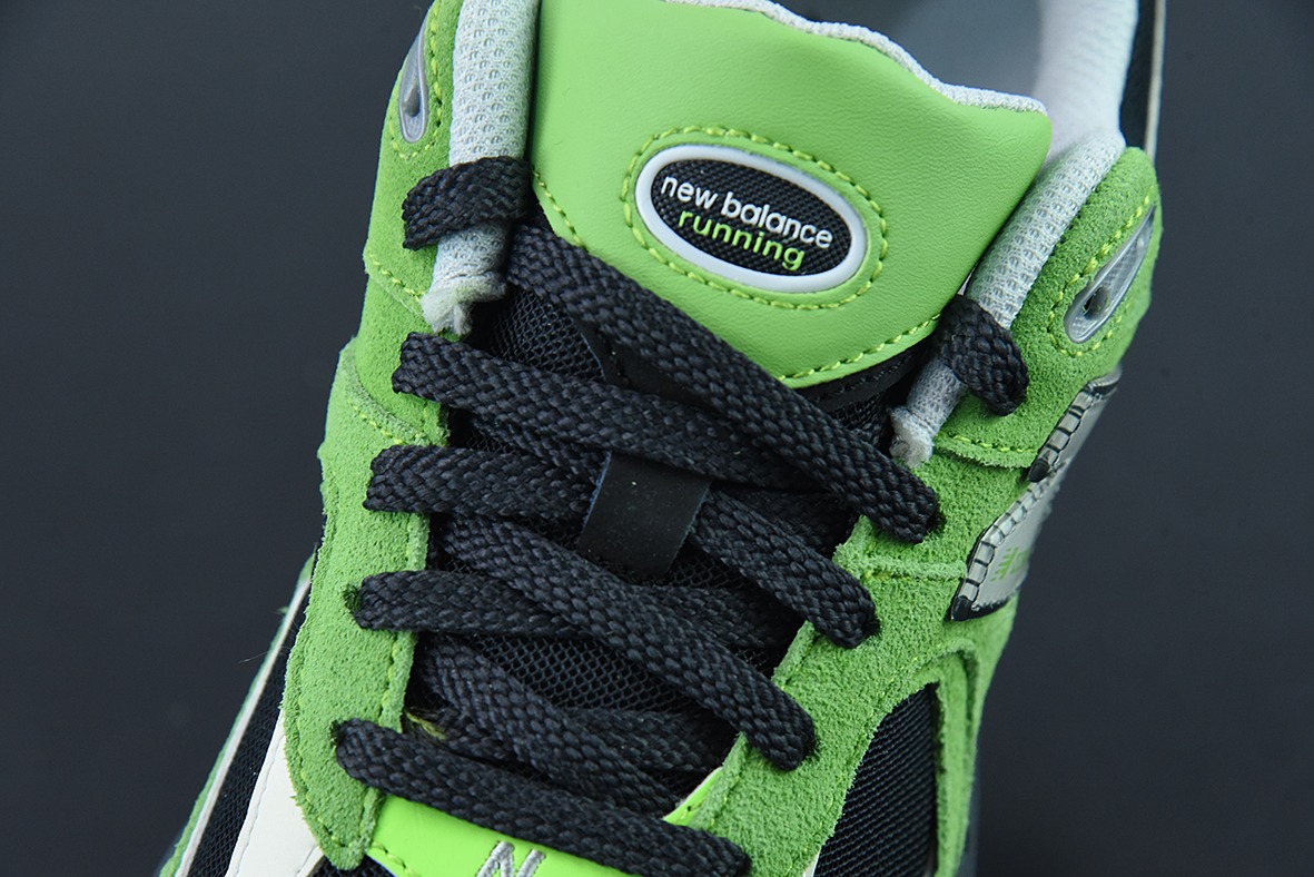 뉴발란스 뉴발란스 ML2002 시리즈 레트로 팝 스타일 남성 및 여성 캐주얼 신발 커플 조깅화 스포츠 남성 및 여성 신발 품목 번호 : M2002RGZ 사이즈 : 36-45 하프 사이즈