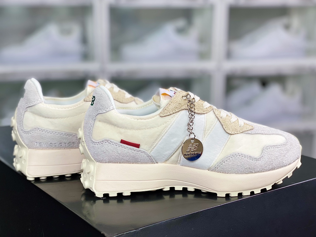 NBMS327 시리즈 로우탑 레트로 캐주얼 스포츠 조깅화 “라이트 그레이 플러시 크림 로고 MS327FG 사이즈: 36 37 37.5 38 38.5 39.5 40 