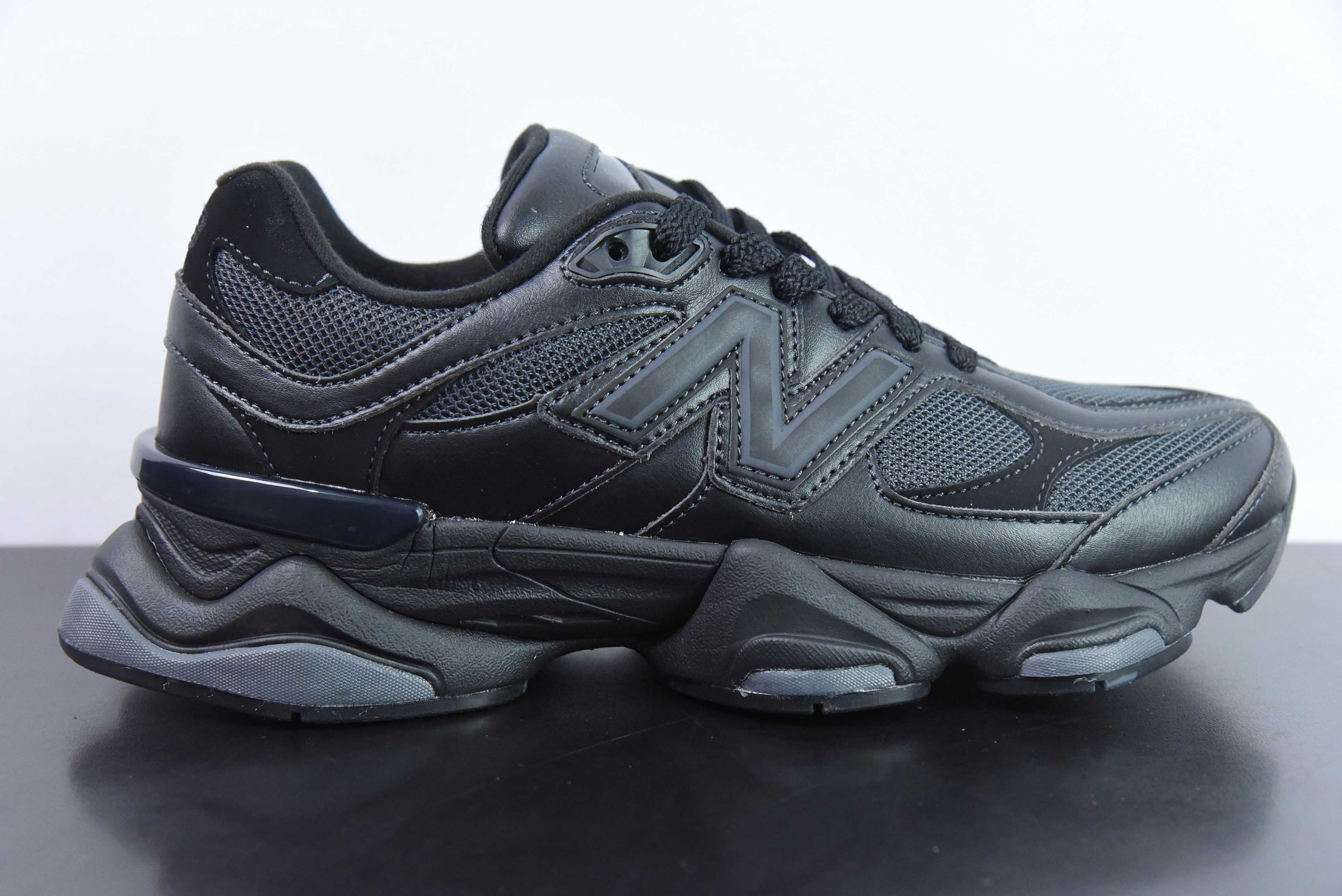 조 프레시굿즈 X 뉴발란스 NB9060 레트로 캐주얼 애슬레틱 조거 아이템 번호: U9060NRI 사이즈: 36-46.5