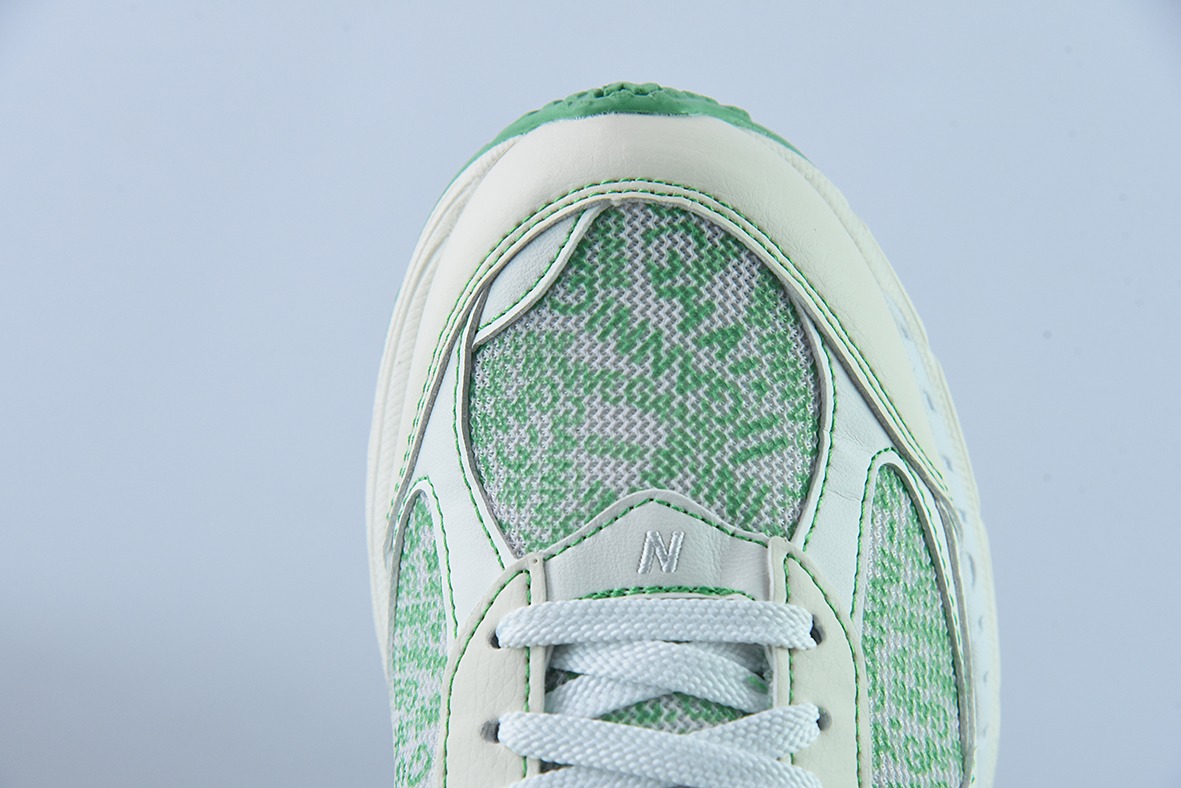 뉴발란스 ML2002 시리즈 레트로 팝 스타일 남녀 캐주얼 신발 커플 매치 조깅화 스포츠 남성화 여성화 아이템 번호: M2002RGC 사이즈: 36-45 하프 사이즈