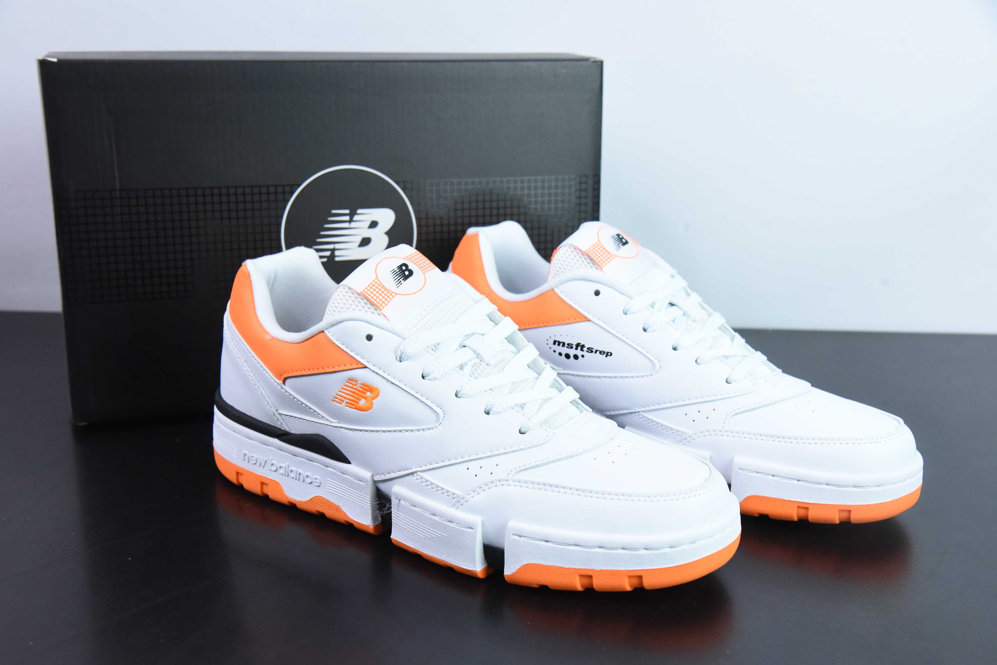 NB 뉴발란스 NB550 V2 시리즈 클래식 레트로 로우탑 캐주얼 스포츠 농구화 아이템: CTJSB1 사이즈: 36-45