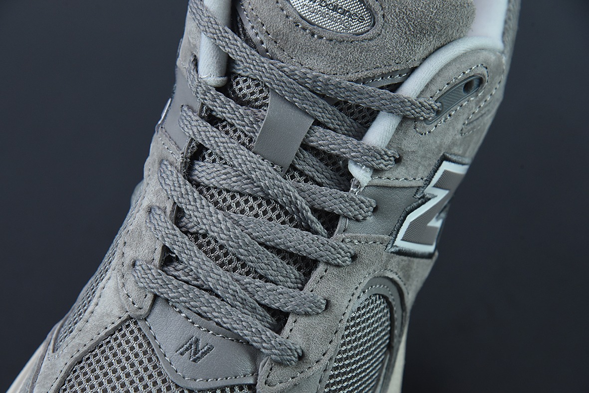 NB 뉴발란스 뉴발란스 ML2002 시리즈 레트로 아빠 스타일 캐주얼 스포츠 조깅화 스웨이드 조상님 그레이 ML2002RC 사이즈: 40-46.5