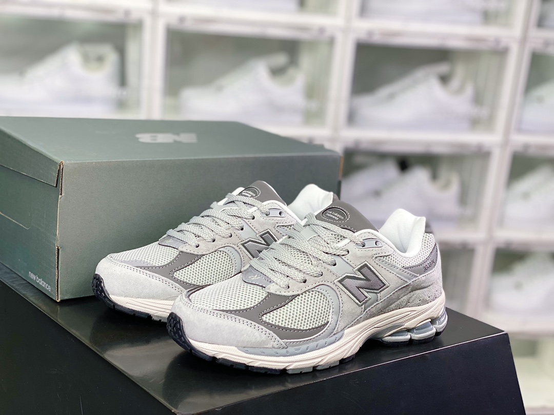 NB ML2002 시리즈 레트로 아빠 스타일 캐주얼 스포츠 조깅화 “스웨이드 크림 실버 그레이 ML2002RE 