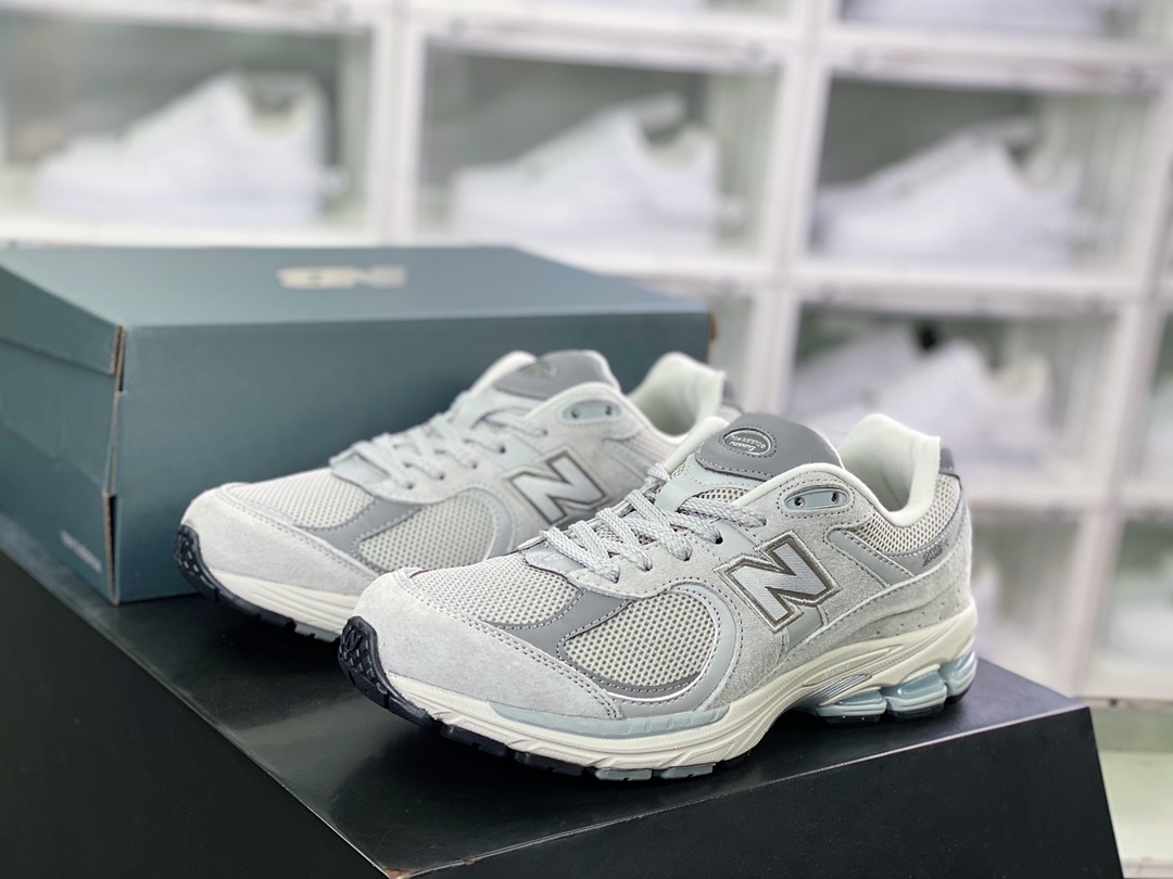뉴발란스 뉴발란스 ML2002 시리즈 레트로 아빠 스타일 캐주얼 스포츠 조깅화 “스웨이드 라이트 포그 그레이 다크 그레이 M2002RO 