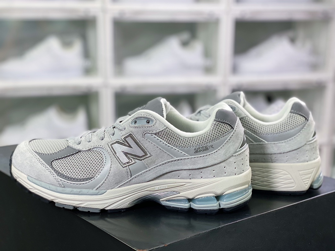 뉴발란스 뉴발란스 ML2002 시리즈 레트로 아빠 스타일 캐주얼 스포츠 조깅화 “스웨이드 라이트 포그 그레이 다크 그레이 M2002RO 