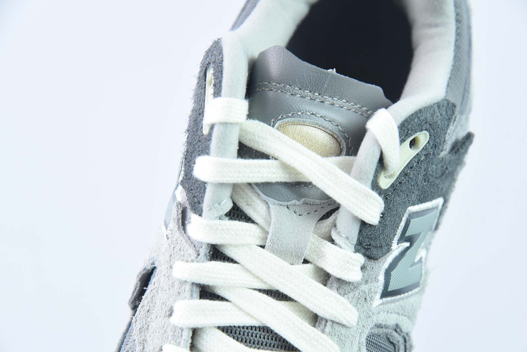 뉴발란스 ML2002 시리즈 레트로 대디 스타일 제품 번호: ML2002RDA 사이즈 36-46.5