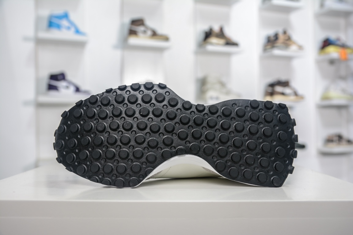 노리타케 x NB 327 그레이와 화이트 클래식 컬러웨이 사이즈: 36-46.5