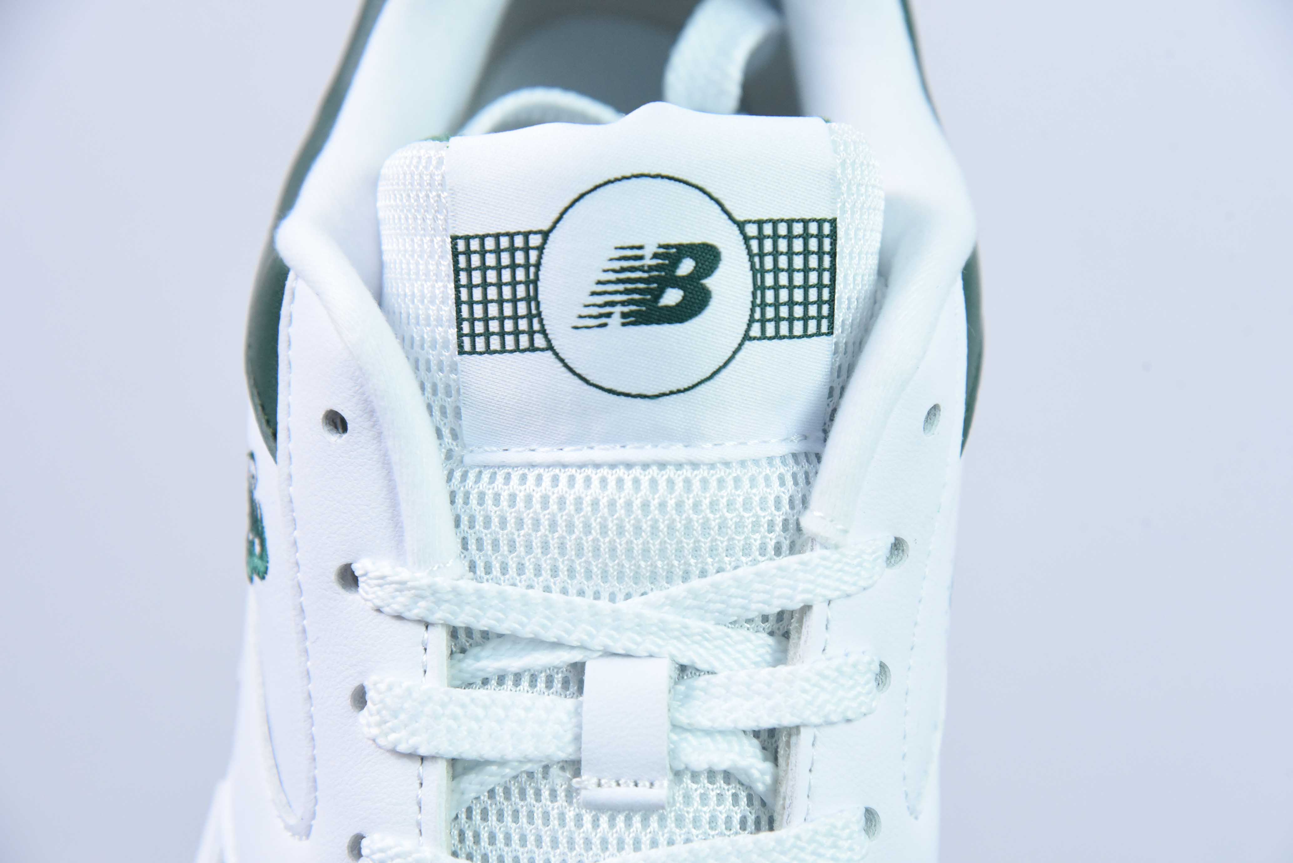 NB 뉴발란스 NB550 V2 시리즈 클래식 레트로 로우탑 캐주얼 스포츠 농구 보드숏 아이템: CTJSA1 사이즈: 36-45