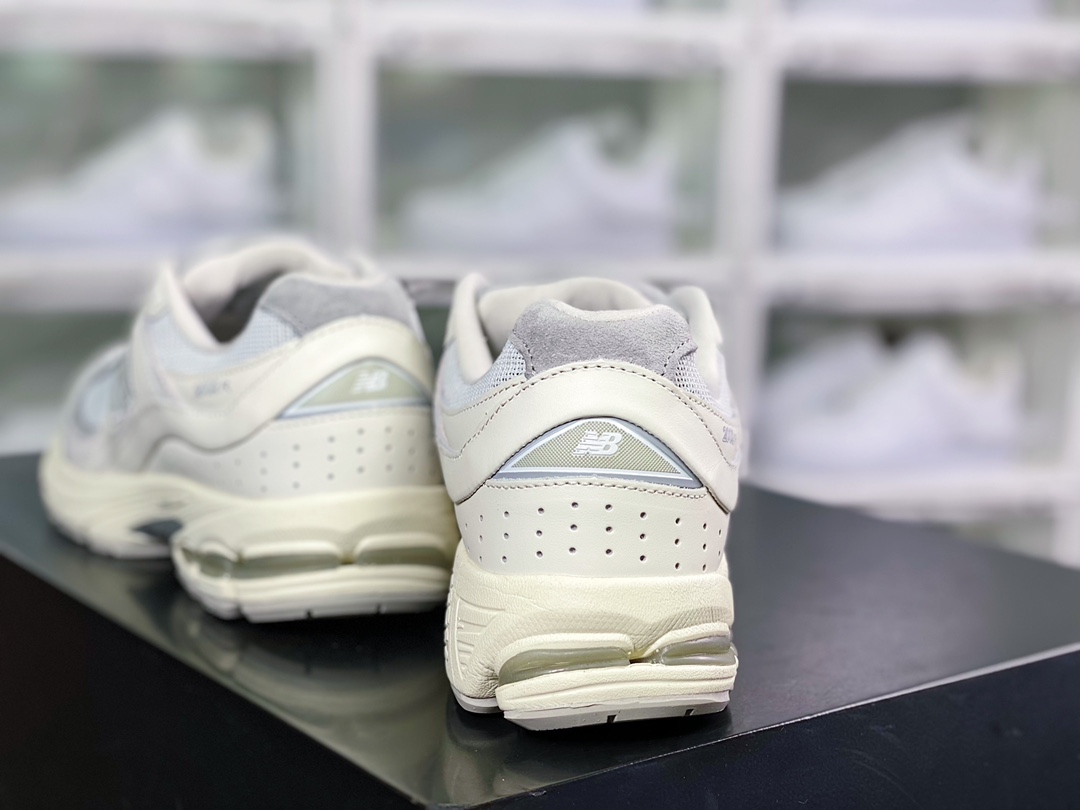 NB ML2002 시리즈 레트로 아빠 스타일 캐주얼 스포츠 조깅화 “스웨이드 라이트 포그 그레이 다크 그레이 M2002RO 