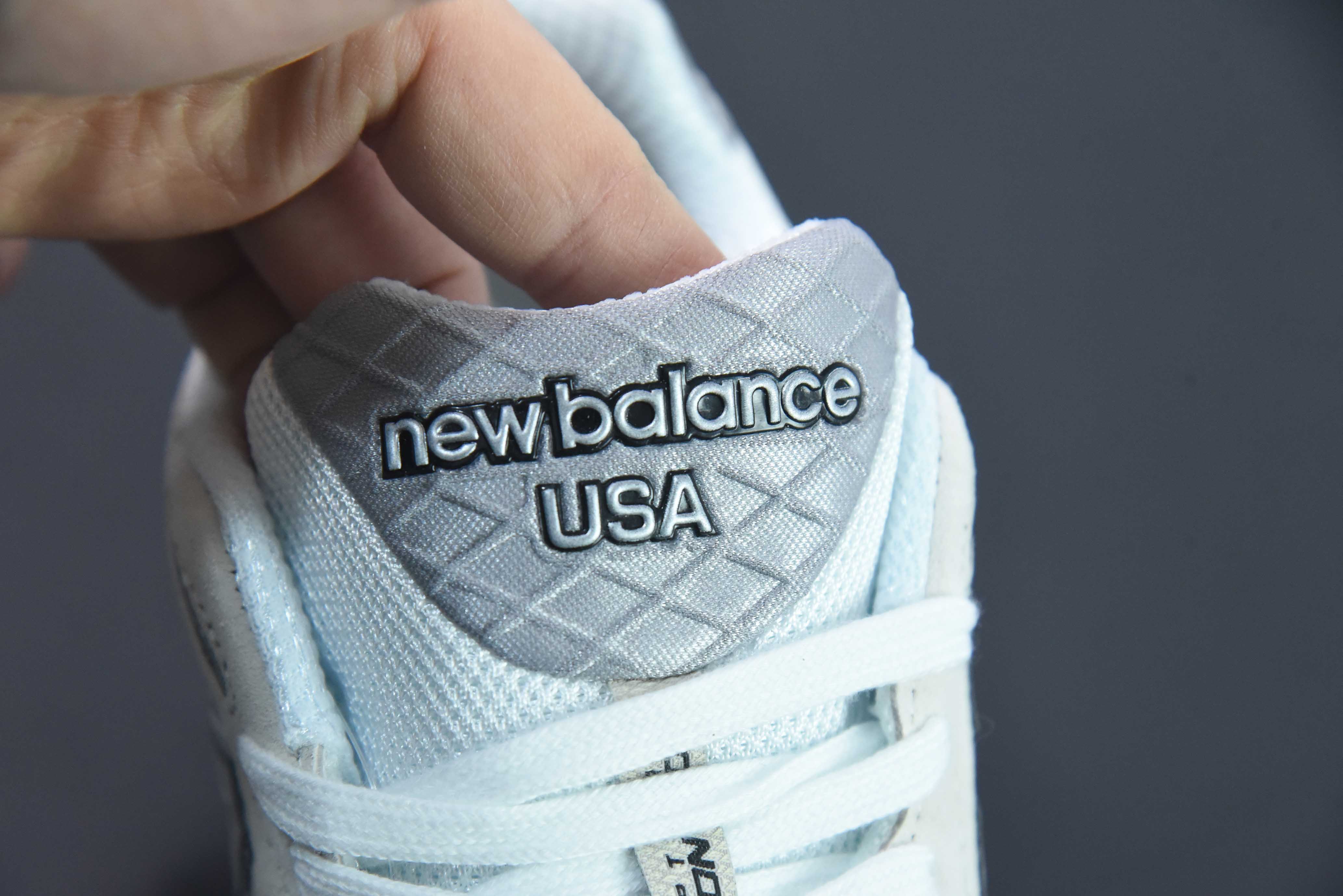 뉴발란스 NB990 시리즈 하이엔드 미국산 레트로 캐주얼 러닝화 M990BY3 