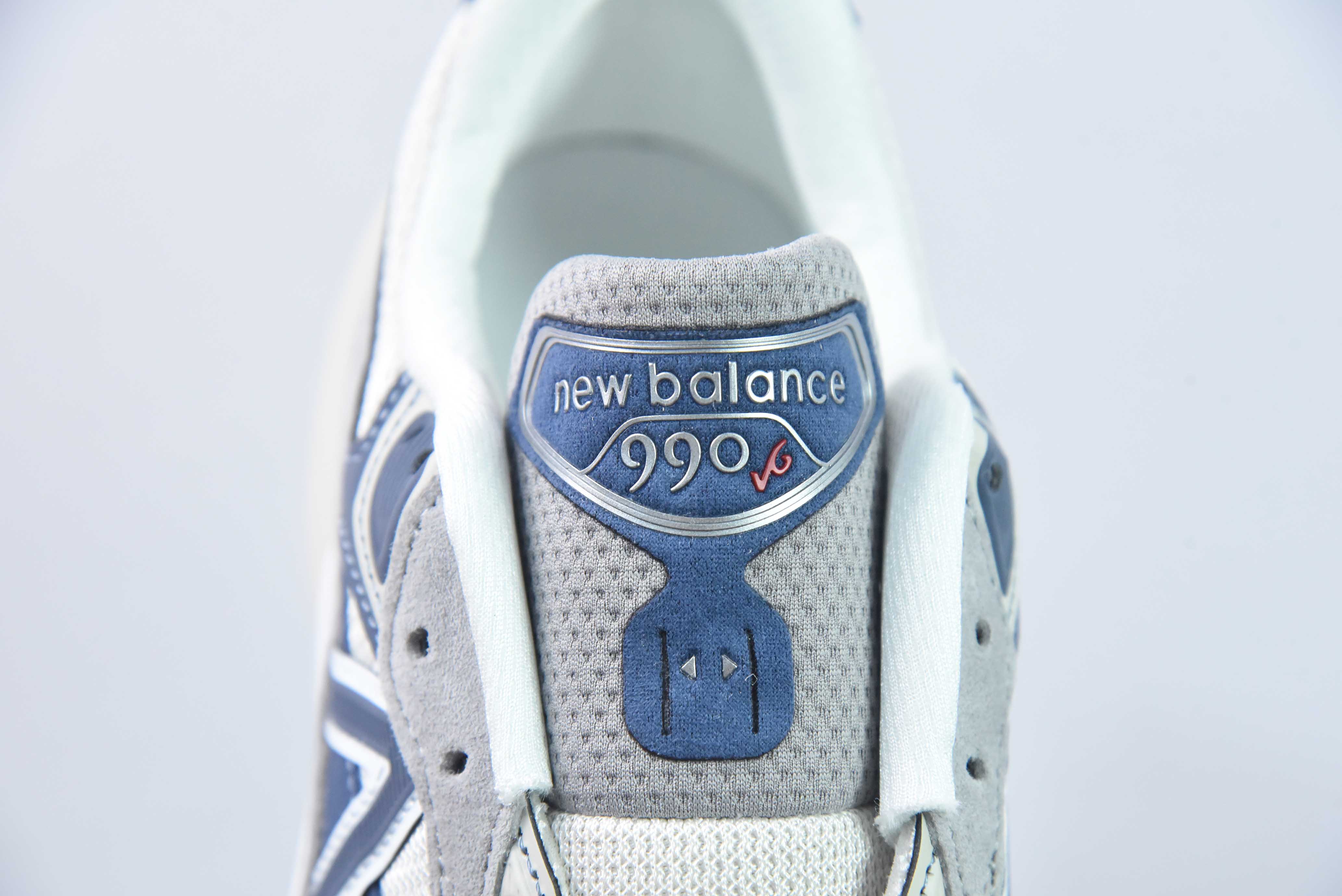 뉴발란스 U990TC6 뉴발란스 NB990V6 그레이 블루 6세대 프레지덴셜 레트로 조거 사이즈: 36-46.5