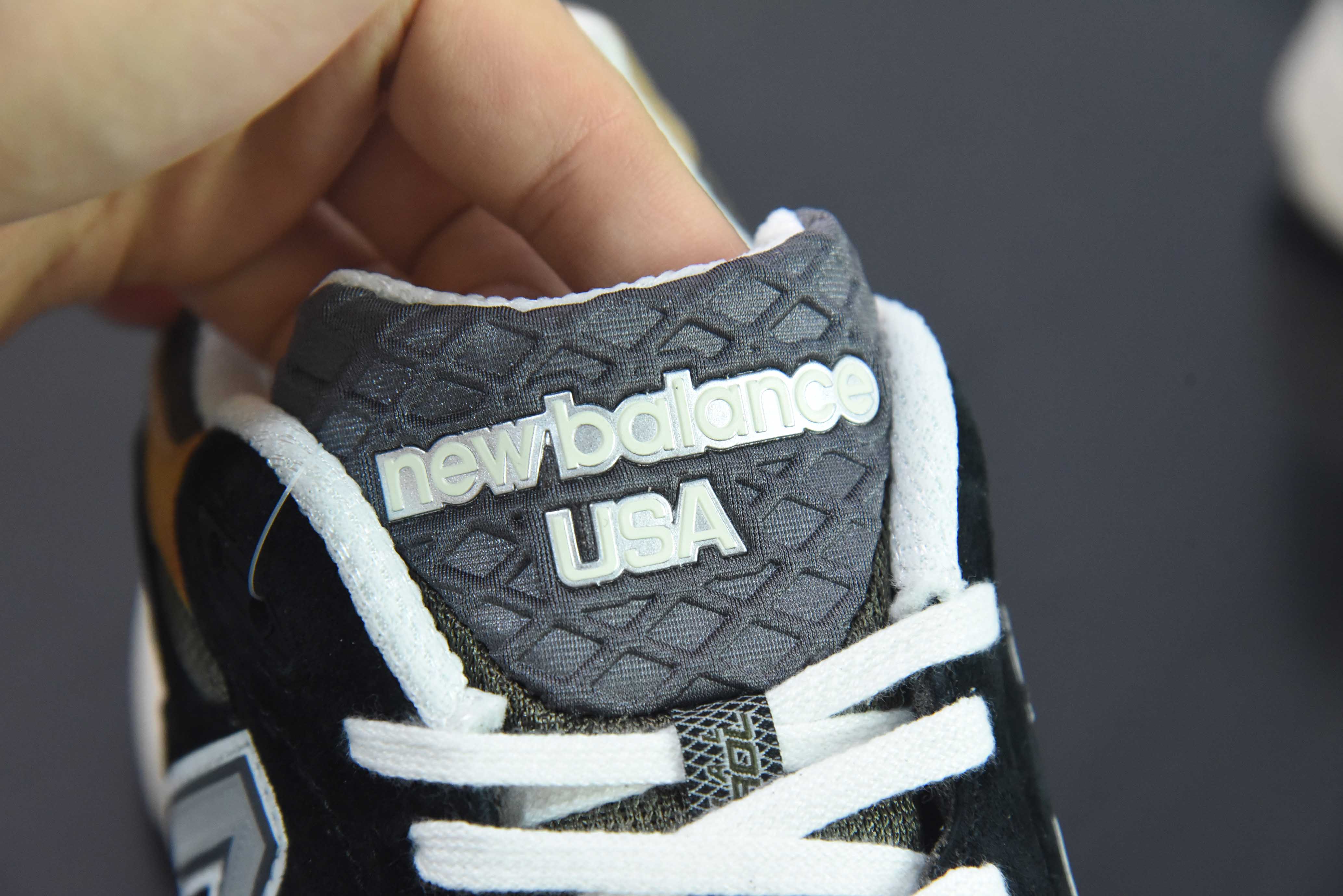 뉴발란스 M990BB3 뉴발란스 NB990V3 블랙 앤 브라운 3세대 대통령 레트로 조깅화 사이즈: 36-45