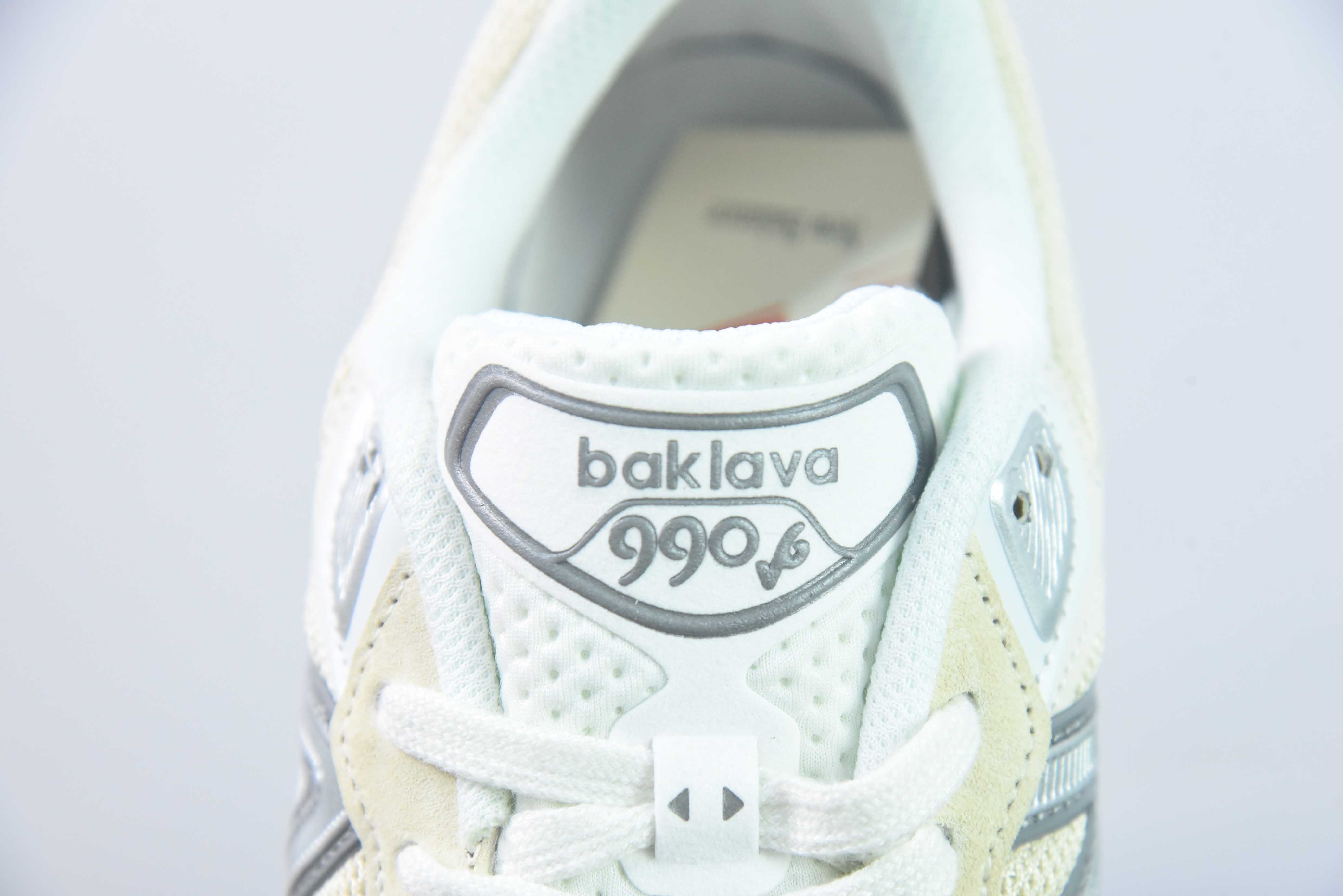 뉴발란스 M990SS6 뉴발란스 NB990V6 밀크 화이트 6세대 프레지덴셜 레트로 조깅화 사이즈: 36-45