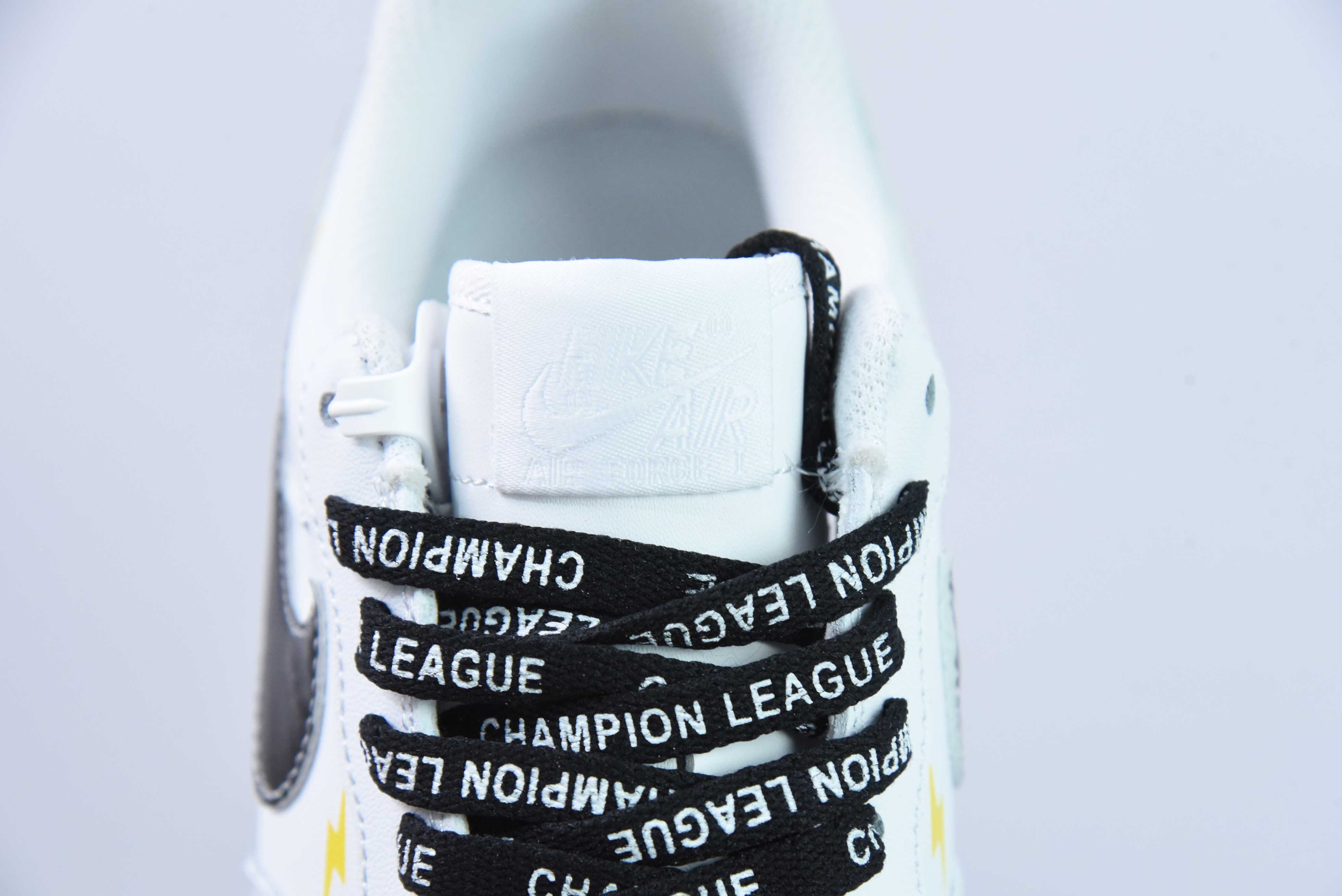 나이키 에어 포스 1 로우 07 FZBB 관련 네트워크 항목: CW2288 010 사이즈: 36-44