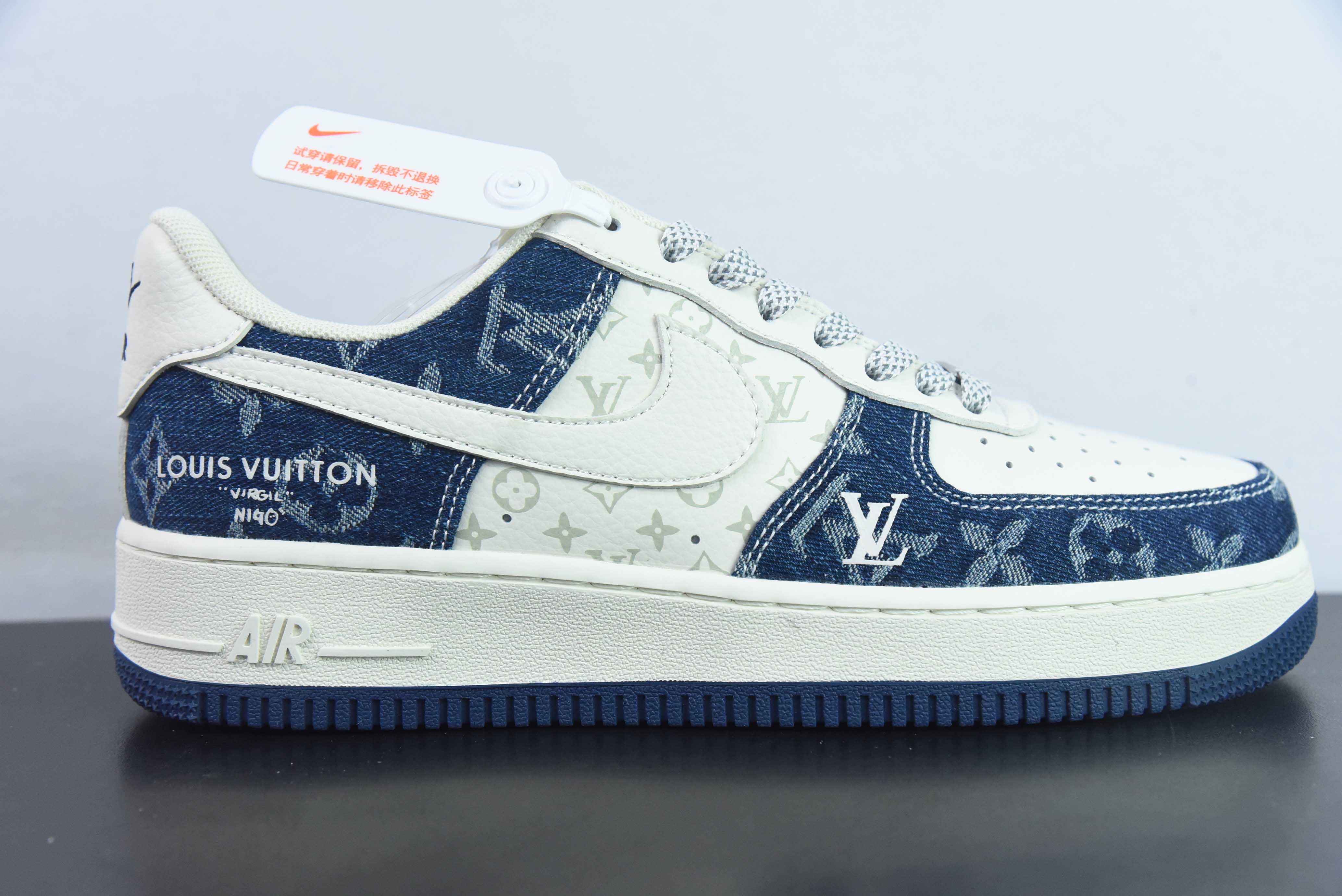 나이키 에어 포스 1 07 로우 LV 공동 브랜드 - 형광 블루 데님 에어 포스 원 미드탑 트레이너 아이템 번호: DH7566-100 사이즈: 36-44