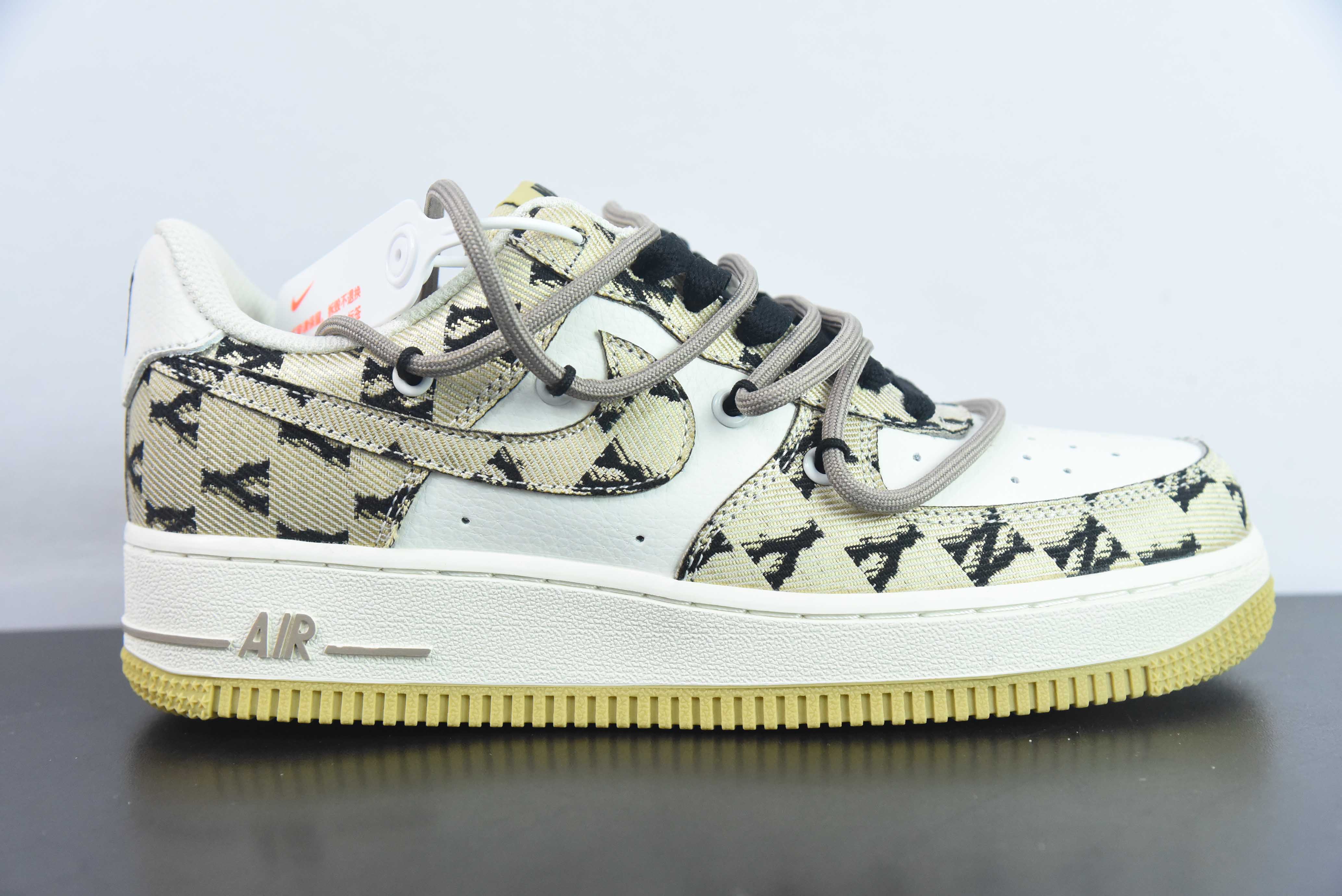 나이키 에어 포스 107 로우 X MLB 공동 브랜드 에어 포스 1 로우탑 캐주얼 보드숏 아이템: BD7700-777 사이즈: 36-44