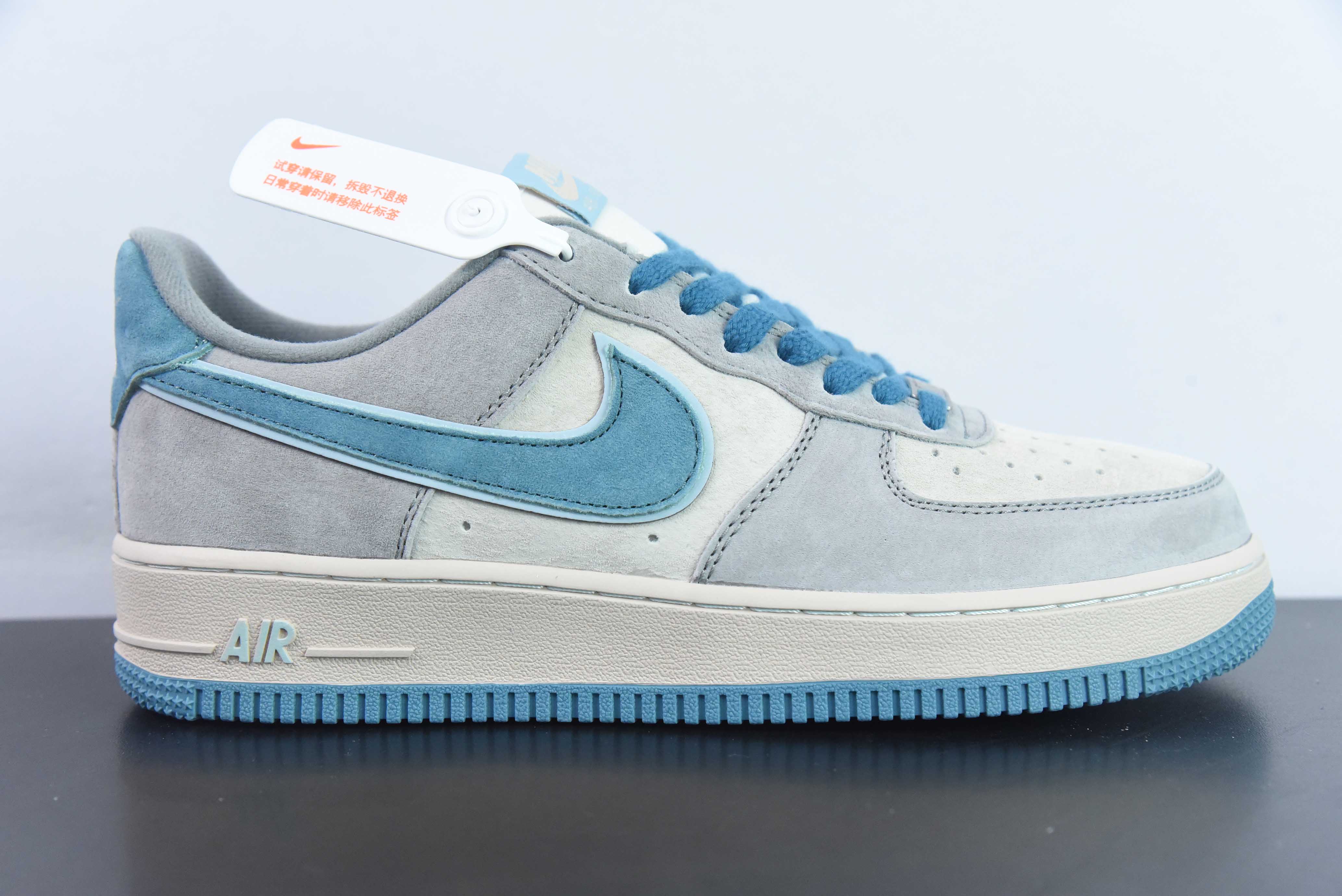 NK 에어 포스 107 로우 프로스트 블루 에어 포스 1 로우탑 캐주얼 보드쇼츠 제품 번호: ZB2121-666 사이즈: 36-44