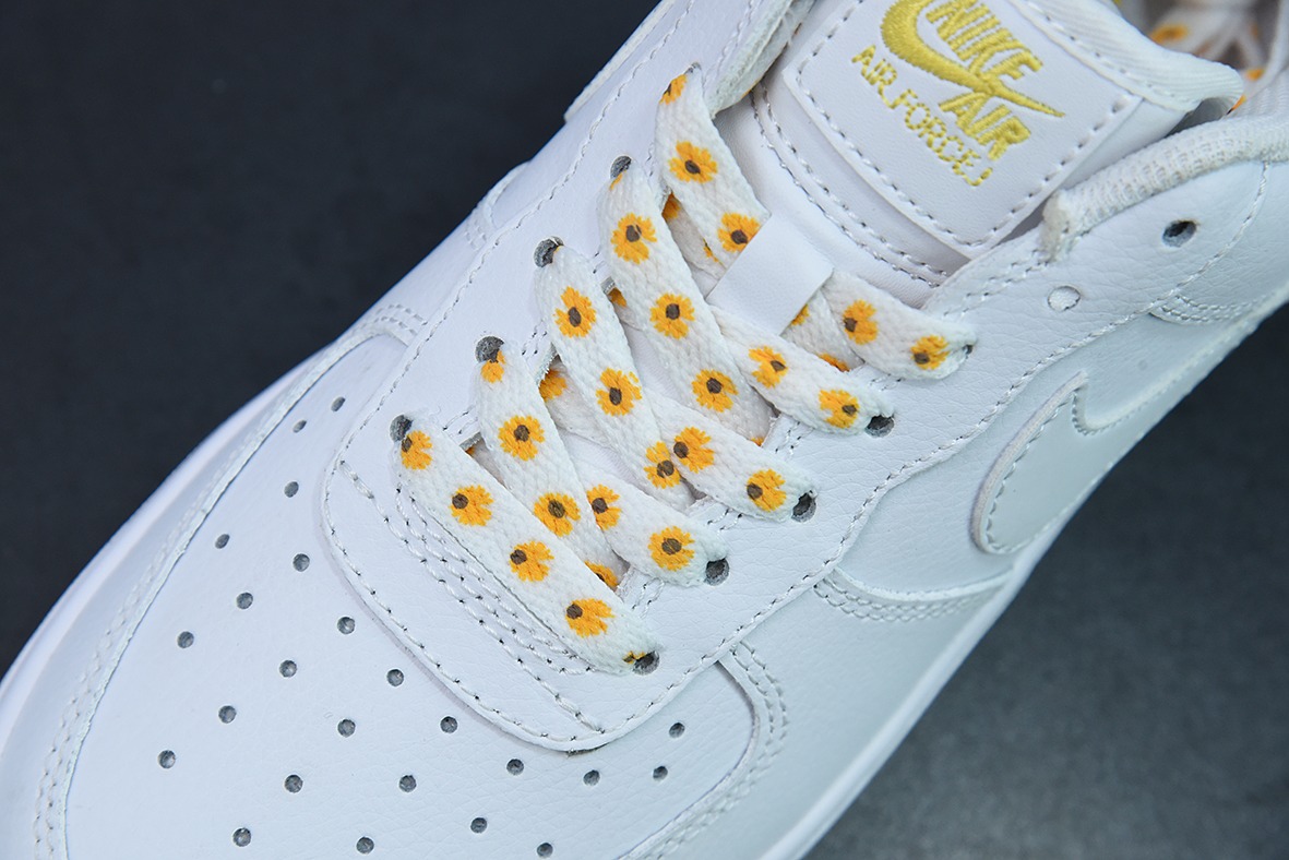 Nk 에어 포스 1 로우 07 리틀 데이지 스타 벨크로 공식 아이템: CR6566 098 사이즈: 36-44