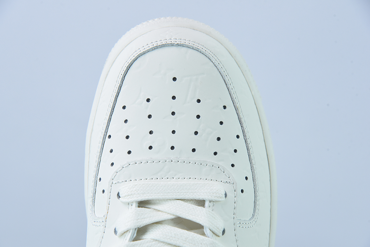 나이키 에어 포스 1 에어 포스 1 × LV 올드 플라워 조인트 하이탑 보드숏 제품 번호: 1A9V8Z 사이즈: 36-44