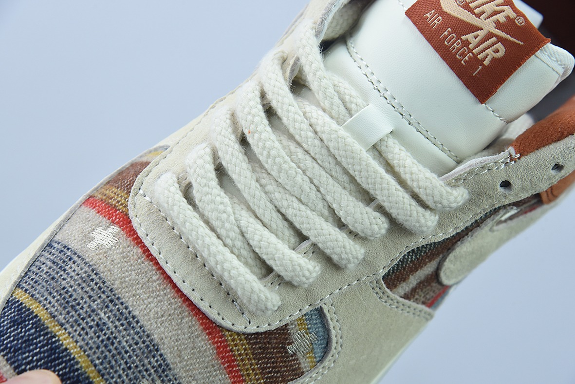 나이키 에어 포스 1 07 로우 골든 타이거 에어 포스 1 로우탑 아이템: CW2288-686 사이즈: 36-44