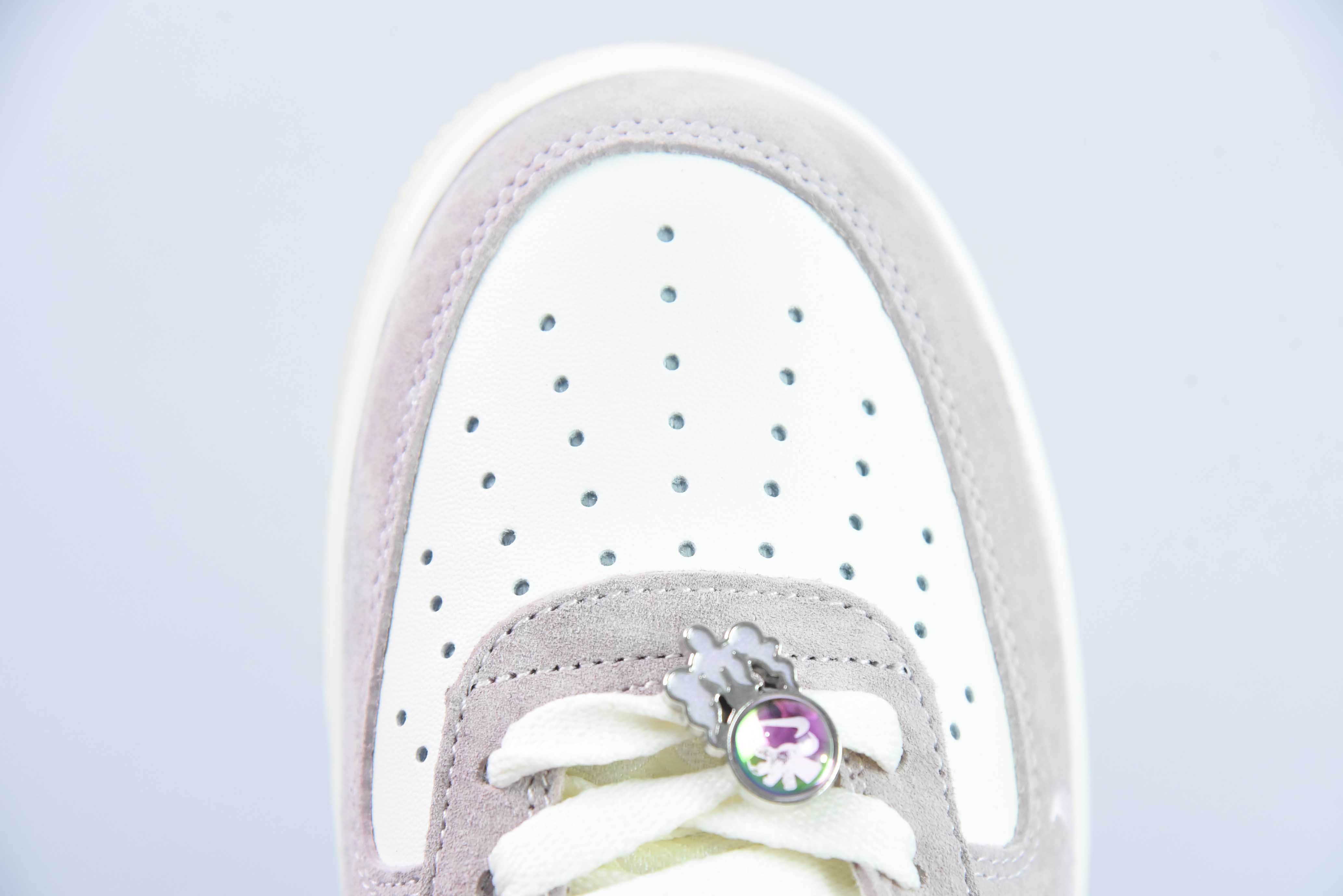 나이키 에어 포스 1 AF1 에어 포스 1/로우탑 화이트 핑크 젬스톤 제품 번호: FZ5066-111 사이즈: 36-44