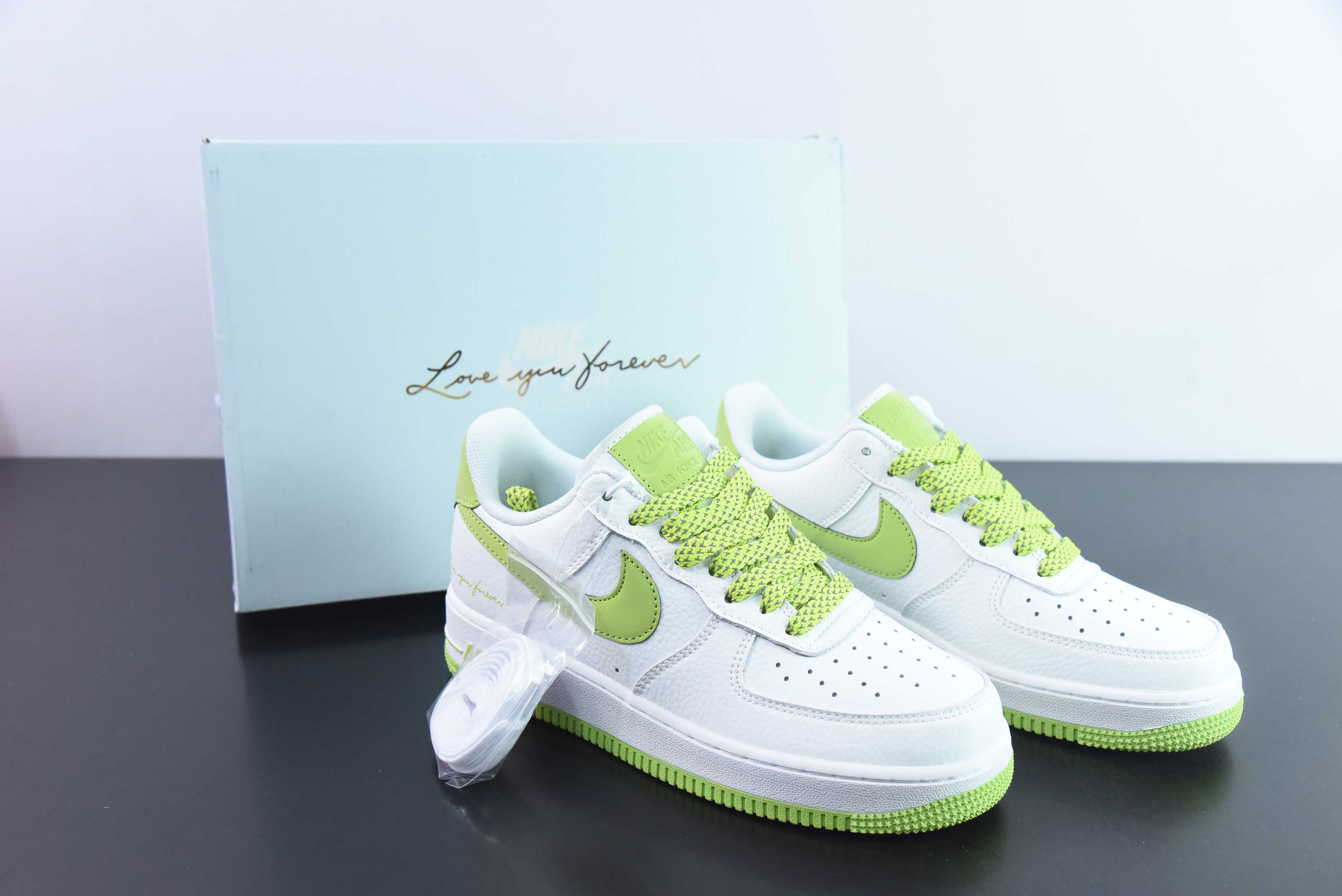 녹타 x Nk 에어 포스 107 로우 인증된 러버 보이 애플 그린 클래식 에어 포스 원 아이템 번호: LO1718-058 사이즈: 36-44
