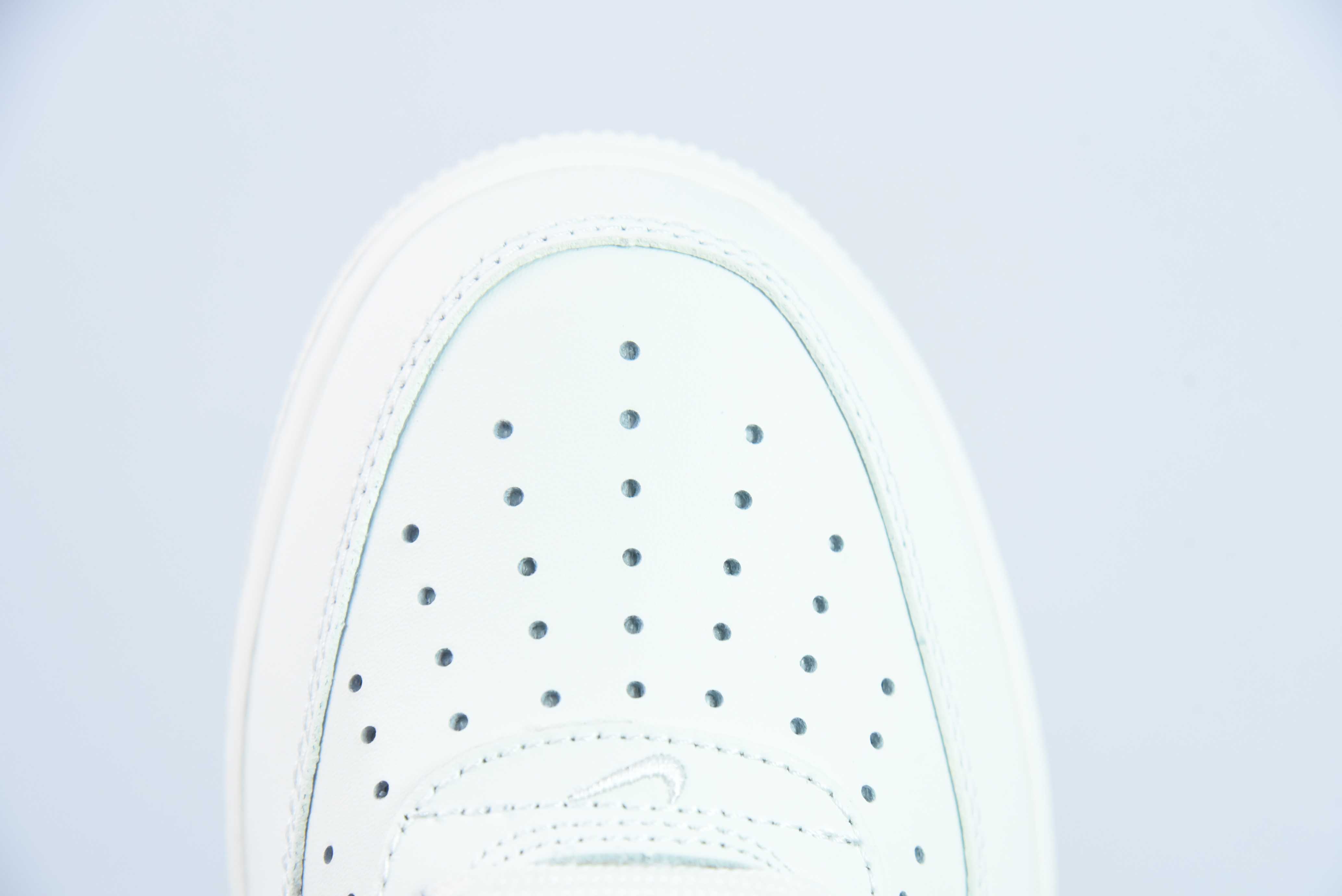 NK 에어 포스 107 로우 새해맞이 레플리카 밀크 화이트 레드 캠퍼스 레드 에어 포스 원 로우 탑 캐주얼 보드 슈즈 아이템 번호: 315122-126 사이즈: 36-44