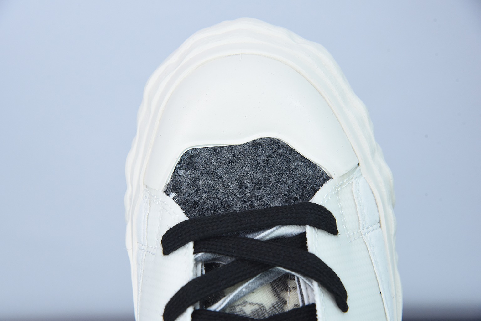 레디메이드 x NK 블레이저 미드 트레일블레이저 공동 브랜드 블랙 앤 화이트 디스트럭션 아이템 번호: CZ3589-100 사이즈: 36-44