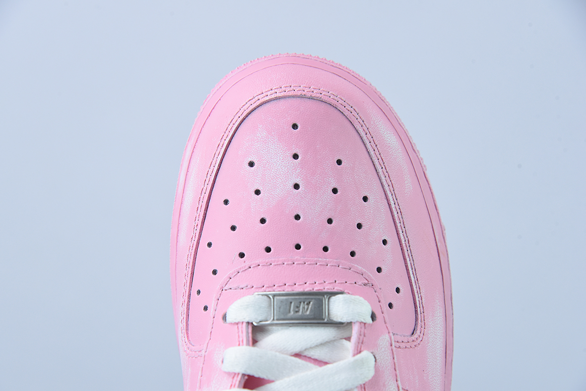 나이키 에어 포스 1 로우 07 핑크 크리스탈 체인 에어 포스 1 로우 공식 아이템: DD8959 100사이즈: 36-44