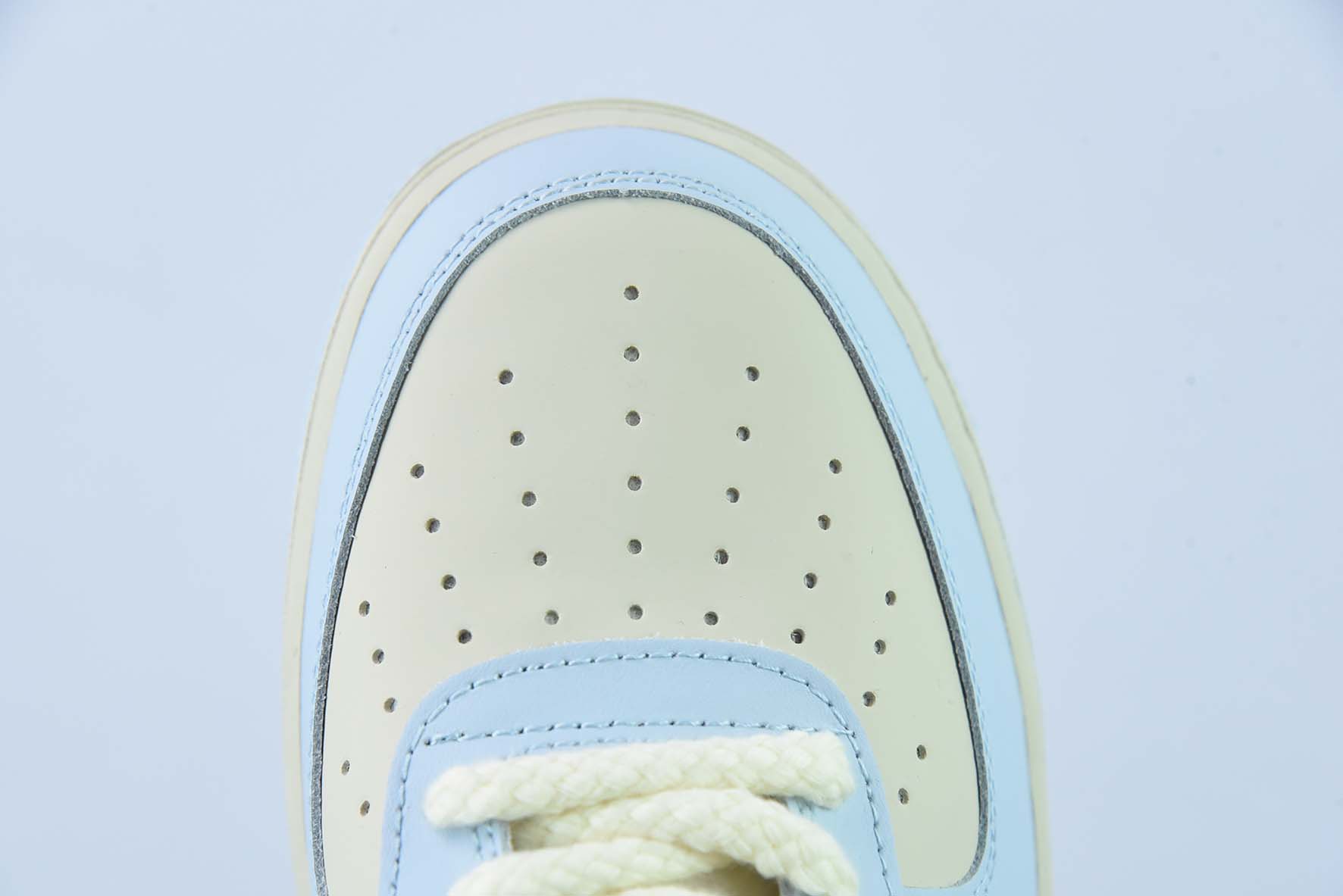 나이키 에어 포스 107 로우 제이드 헤어 제이드 헤어 에어 포스 1 로우탑 아이템 번호: CW0088-111 사이즈: 36-44