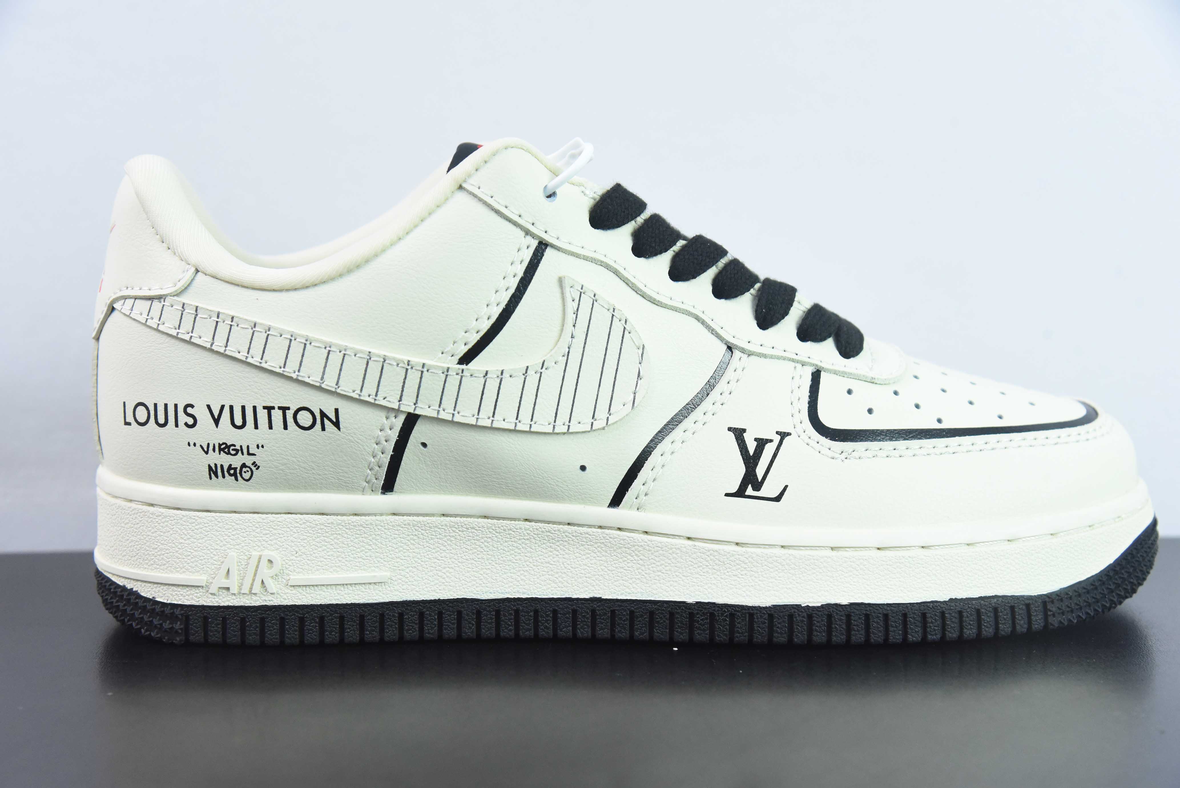 Nk 에어 포스 107 로우 공동 브랜드 에어 포스 원 로우 탑 캐주얼 슈즈 아이템: CT3228-100 사이즈: 36-44