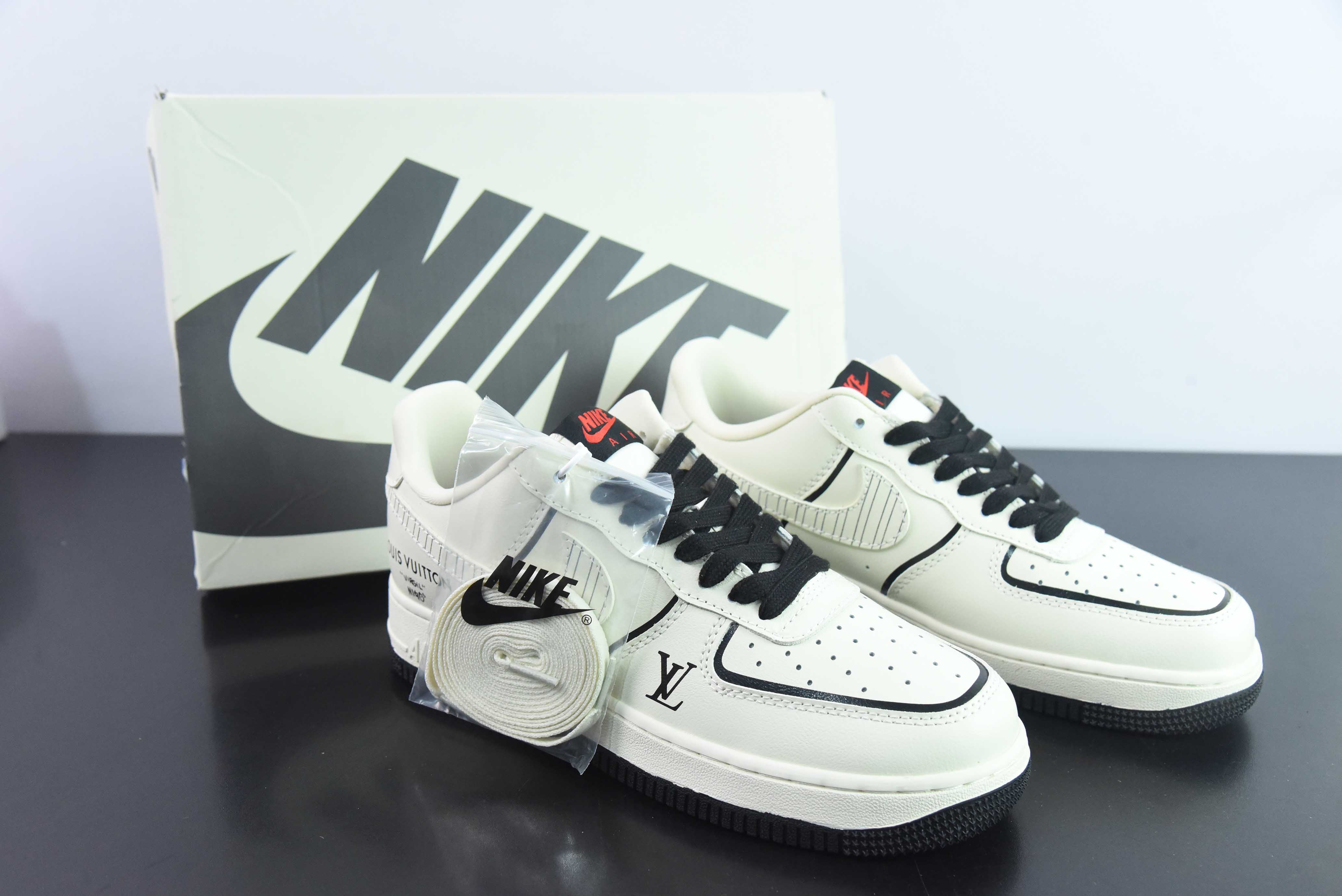 Nk 에어 포스 107 로우 공동 브랜드 에어 포스 원 로우 탑 캐주얼 슈즈 아이템: CT3228-100 사이즈: 36-44