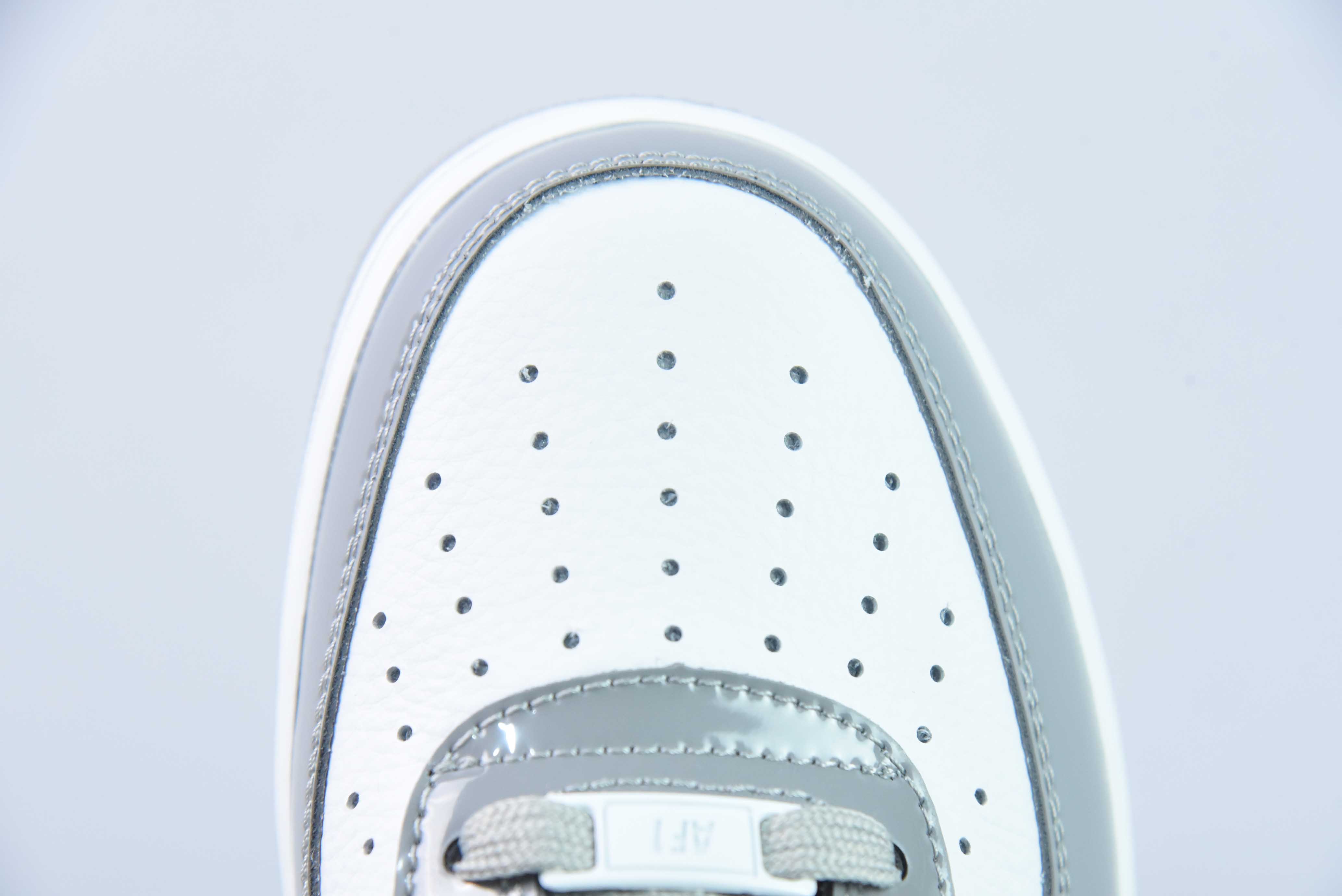 나이키 에어 포스 1 로우 그레이 페이턴트 레더 에어 포스 1 로우 탑 운동 캐주얼 보드 슈즈 아이템 번호: H-566 사이즈: 36-44