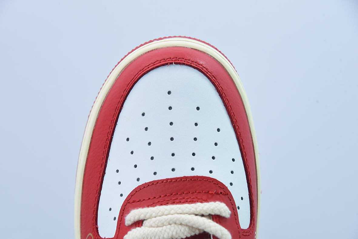 에어 포스 1 나이키 로우 화이트 및 레드 굿바이 아이템: DO5220 162 화이트 및 레드 그래피티 에어 포스 1 로우 탑 사이즈: 36-44