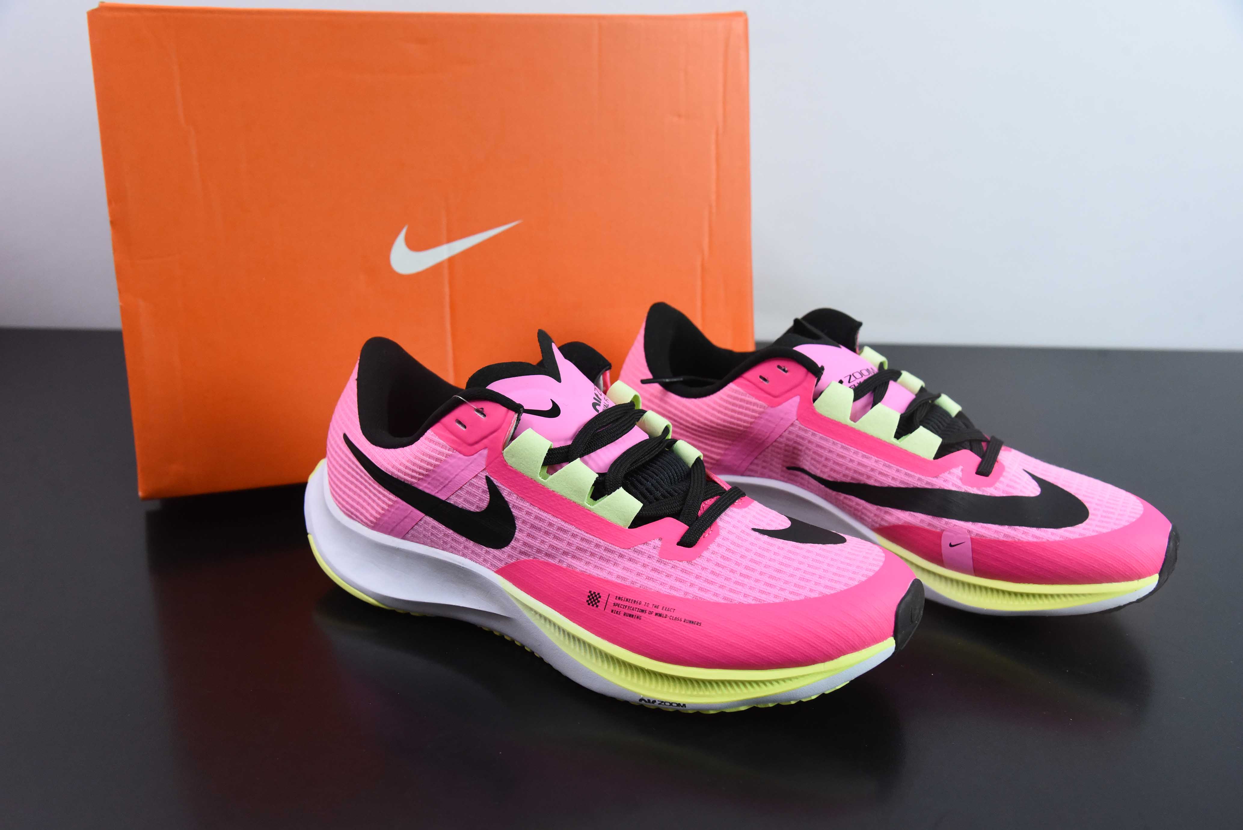 나이키 에어 줌 라이벌 플라이 3. 초경량 러닝화 패브릭 충격 흡수 경량 러닝화 아이템 번호: CT2405-606 사이즈: 39-46