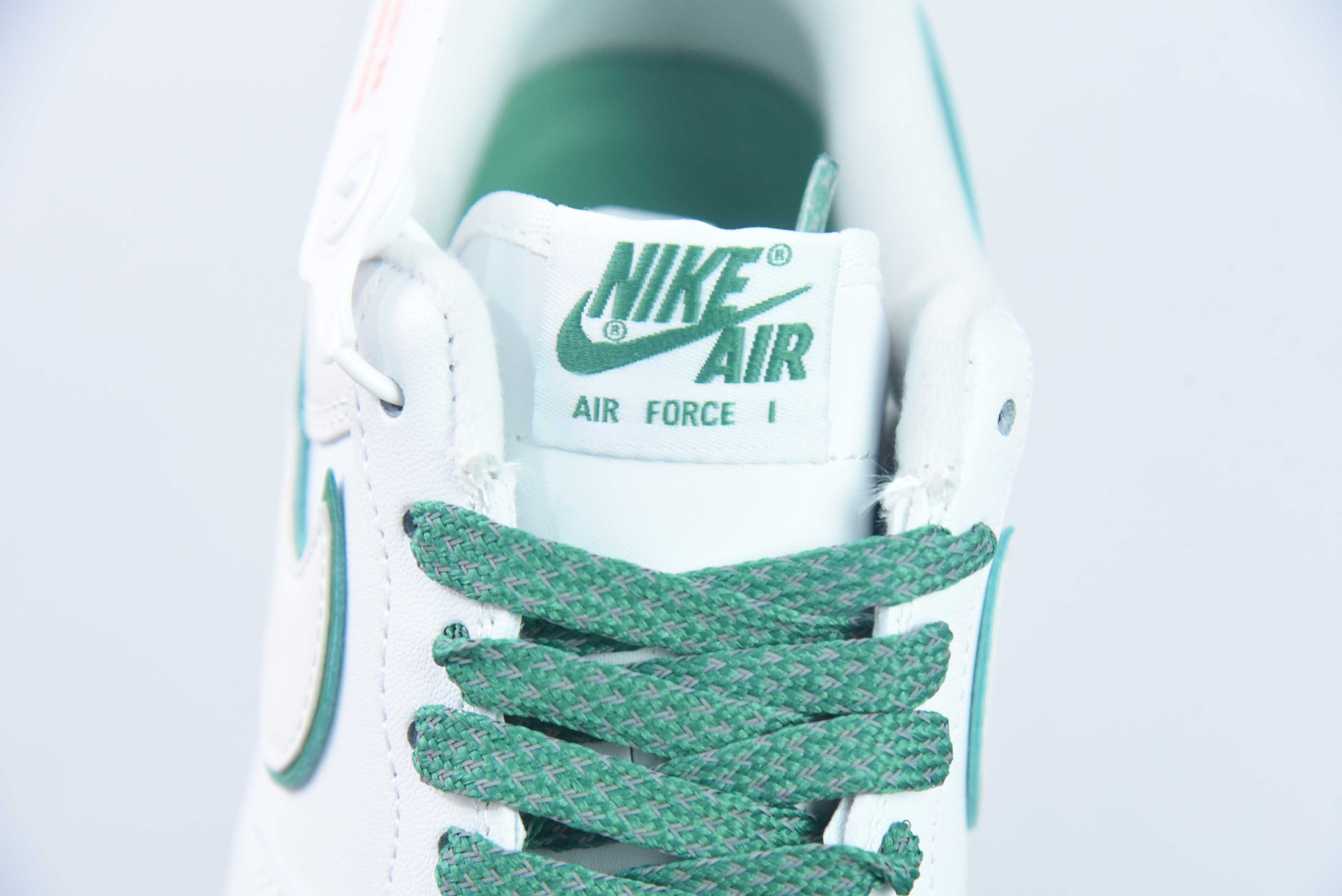 나이키 에어 포스 1 에어 포스 1 로우 캐주얼 스니커즈 YZ8115-001 사이즈: 36 36.5 37.5 38 38.5 39 40 40.5 41 42 42.5 43 44 45