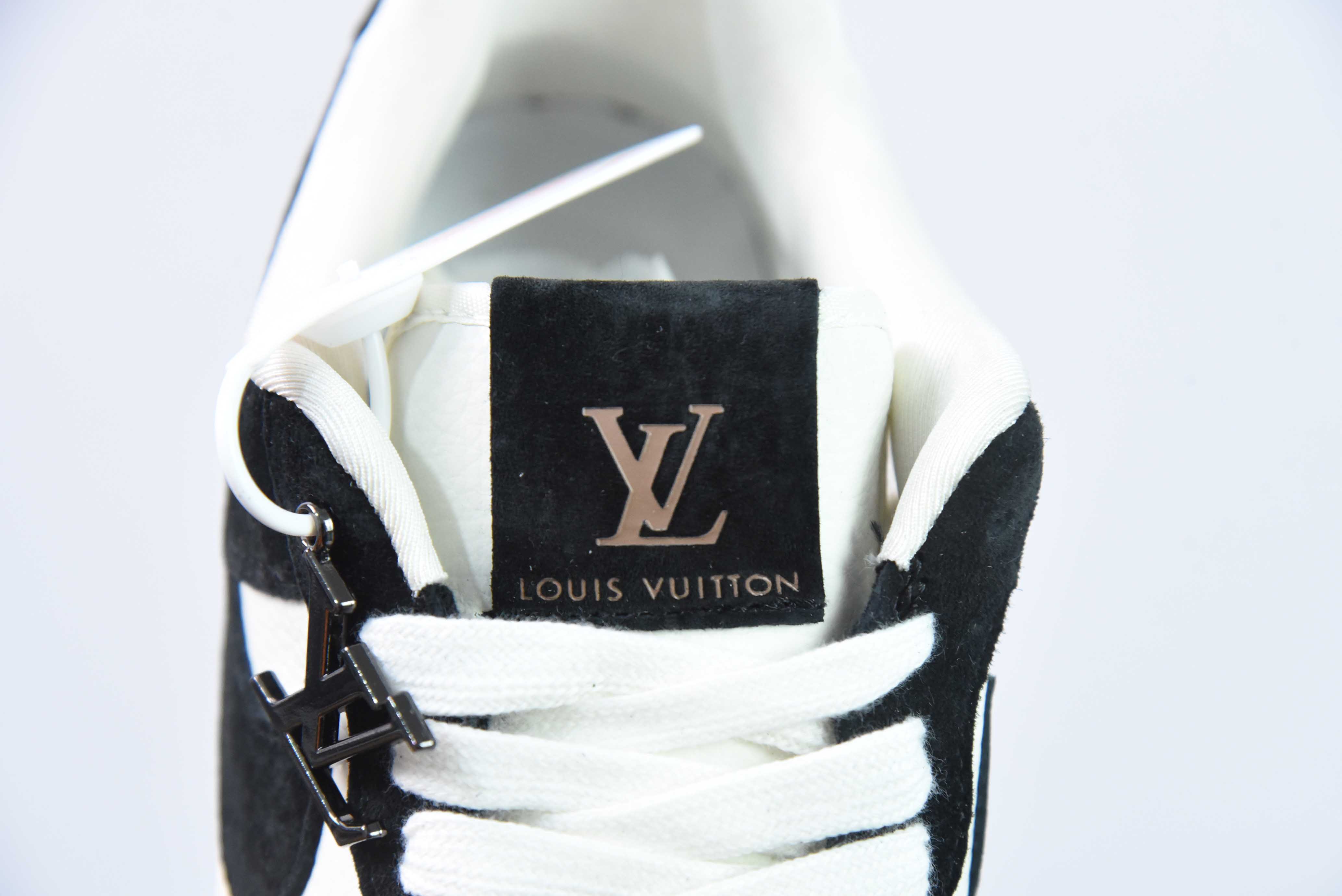 나이키 에어 포스 107 로우 LV 공동 브랜드-라이스 블랙 피그 에잇 에어 포스 1 로우 로우 캐주얼 슈즈 아이템: HD1968-010 사이즈: 36-44