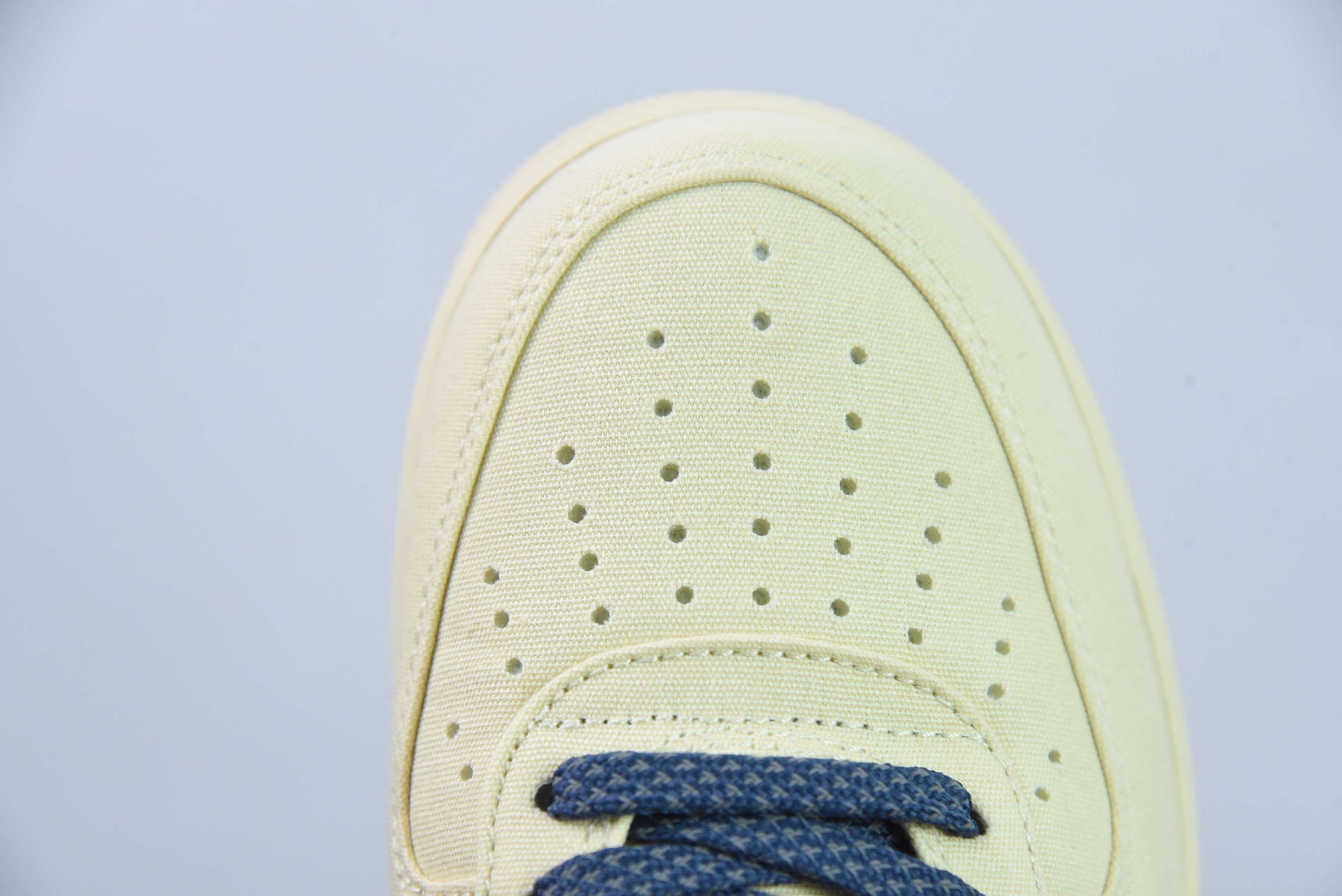 나이키 에어 포스 1 07 베이지 패브릭 에어 포스 1 로우탑 캐주얼 스니커즈 아이템 번호: 315122-100 사이즈: 36-44