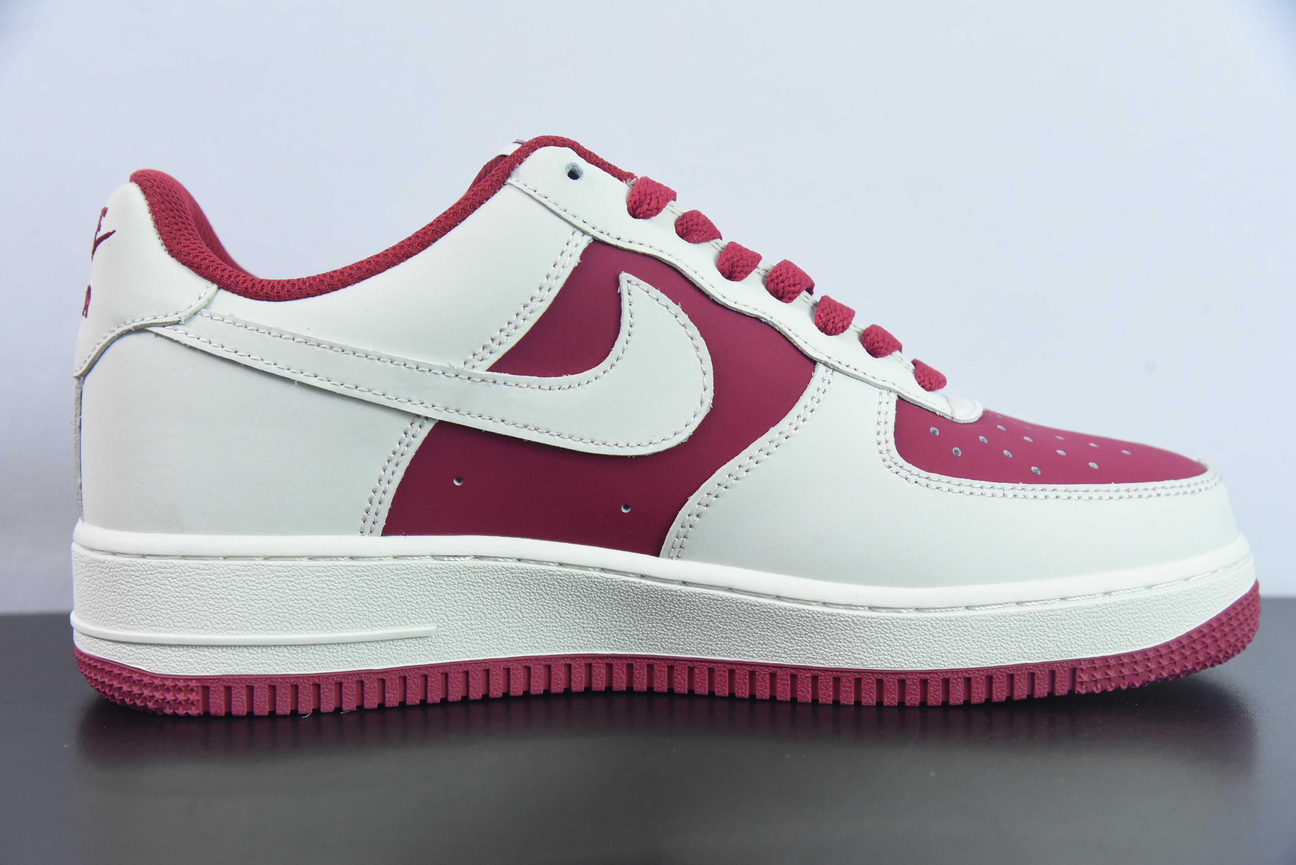 Nk 에어 포스 107 로우 공동 브랜드 에어 포스 1 로우탑 캐주얼 보드숏 아이템 번호: BS9055-702 사이즈: 36-44