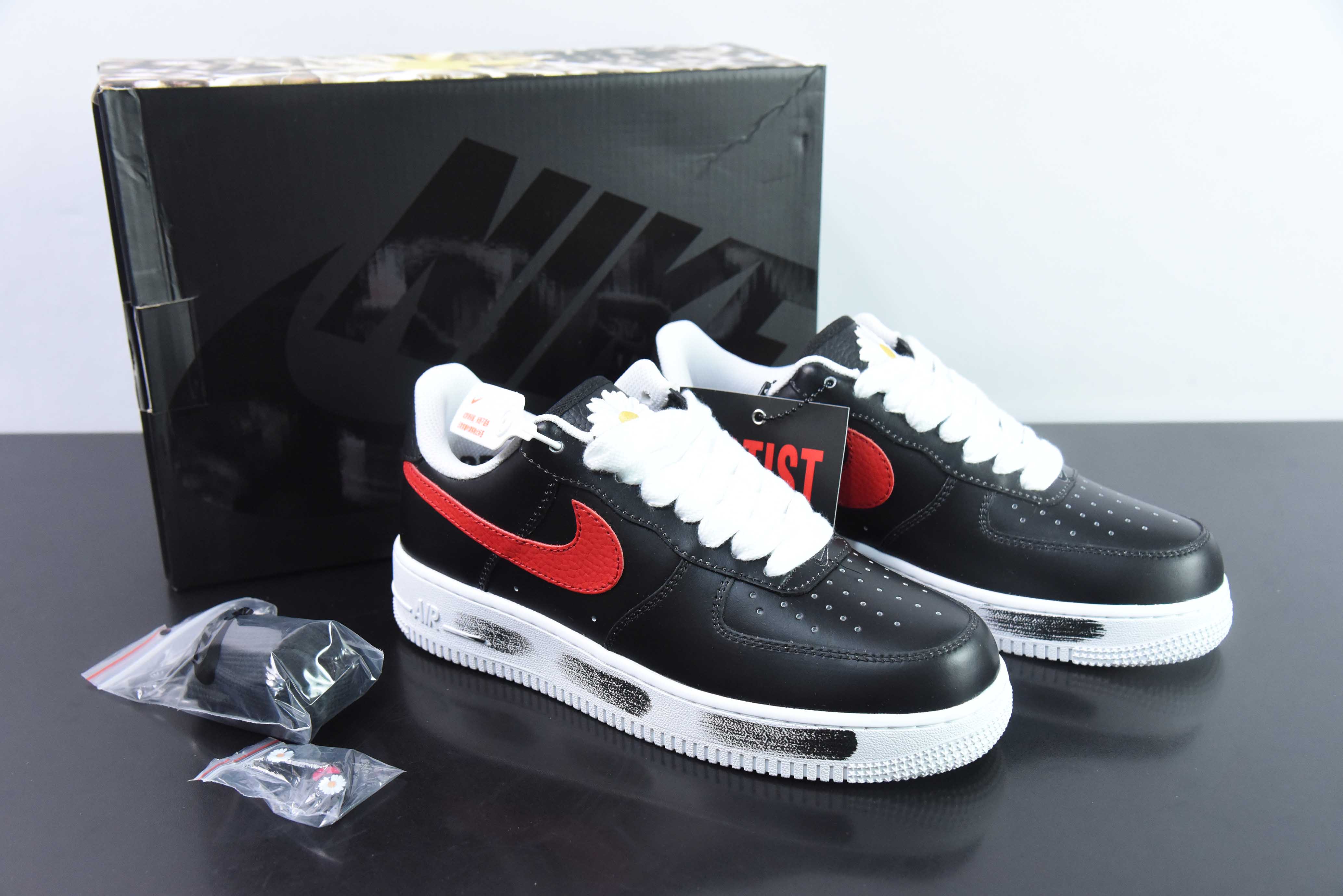 PEACE미누스원 X 나이키 에어 포스 1 로우 콴 지롱 메인 트렌드 브랜드 아이템 번호: AQ3692-002 사이즈: 36-44